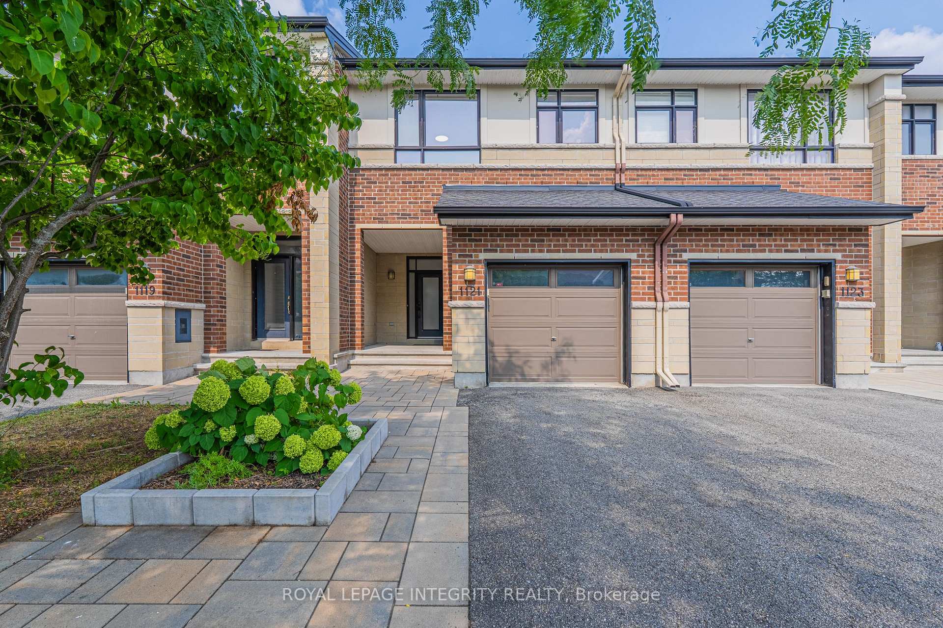 Photo 1 of 1121 Tischart Crescent, Ottawa, Kanata - Kanata Lakes/Heritage Hills — HOMEH