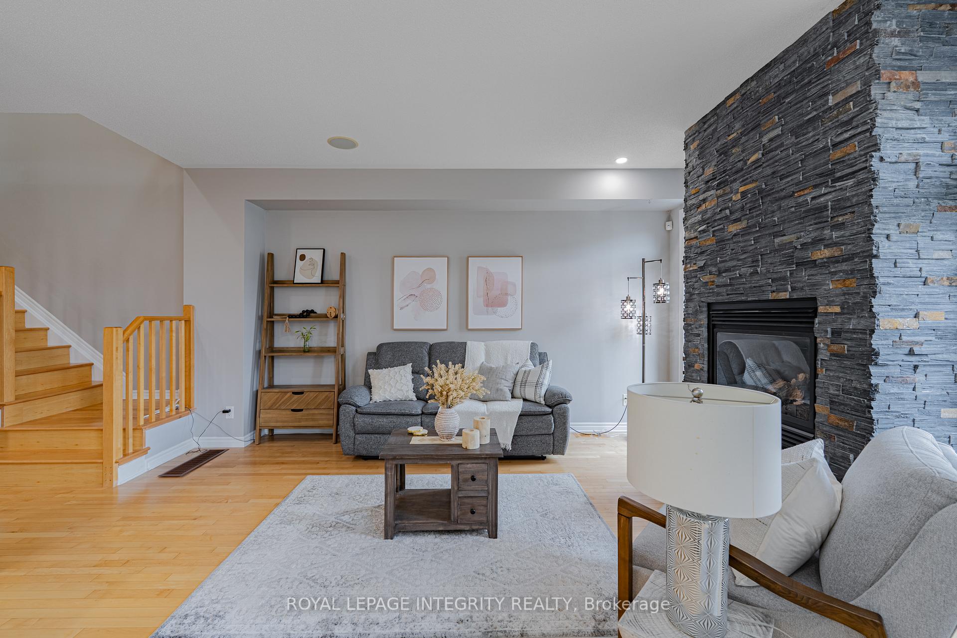 Photo 18 of 1121 Tischart Crescent, Ottawa, Kanata - Kanata Lakes/Heritage Hills — HOMEH