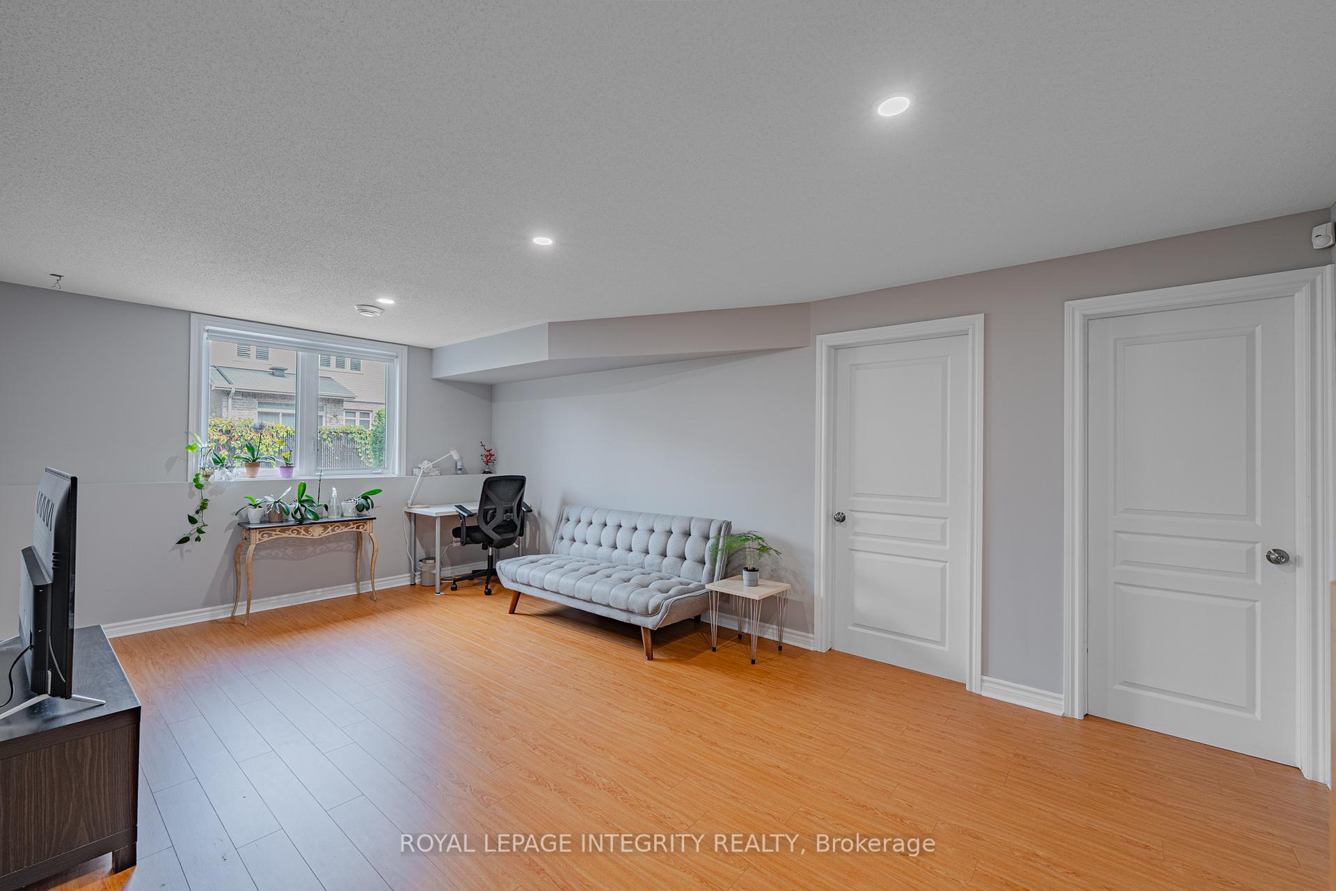 Photo 32 of 1121 Tischart Crescent, Ottawa, Kanata - Kanata Lakes/Heritage Hills — HOMEH