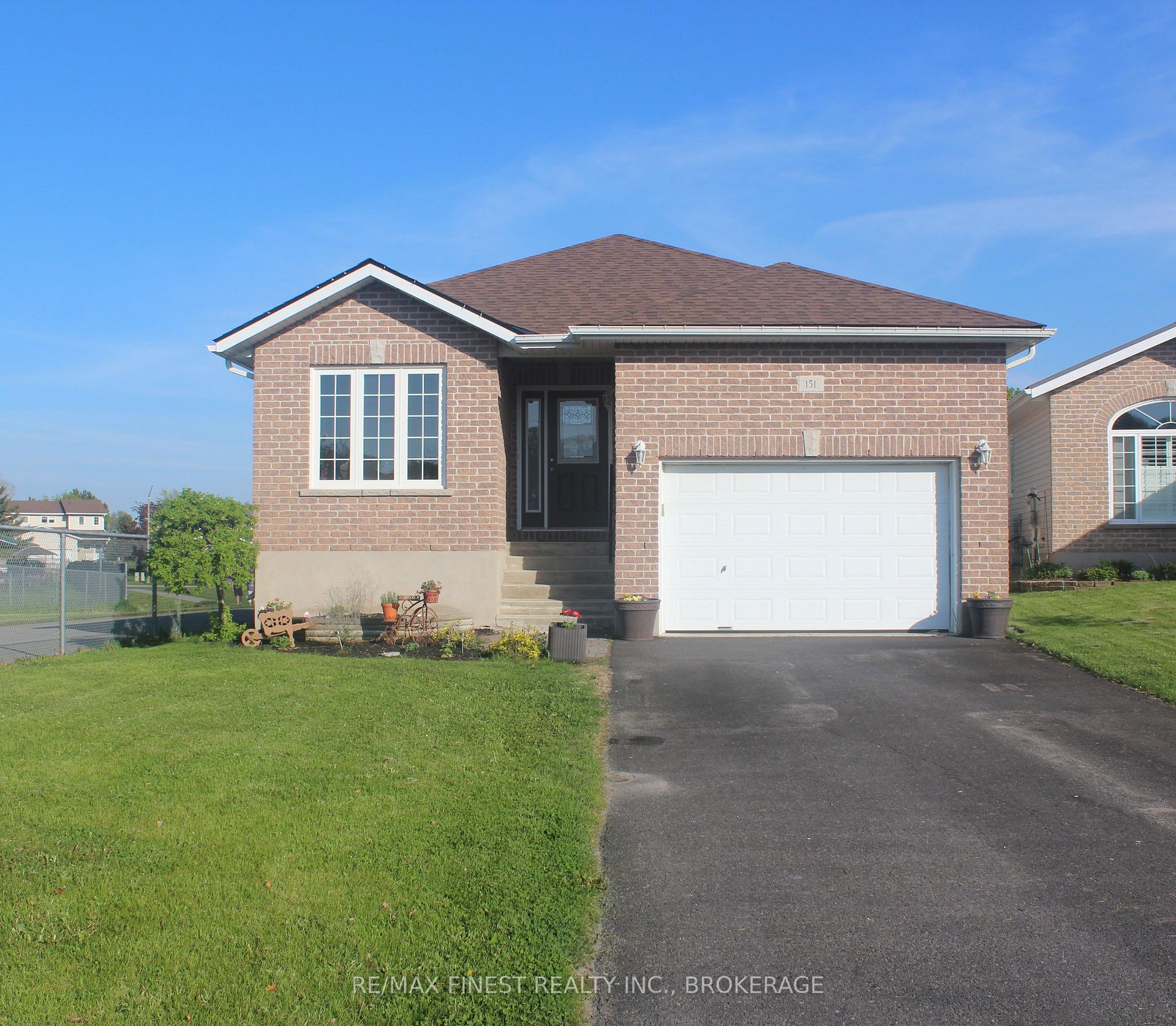 Front of 151 Macdougall Drive