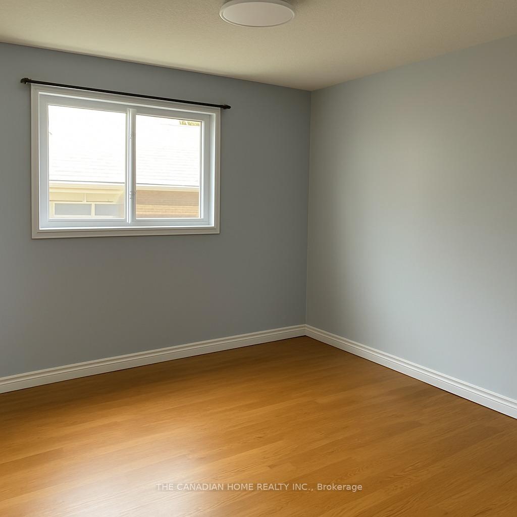 Photo 12 of 40 Old Huron Court, Kitchener — HOMEH