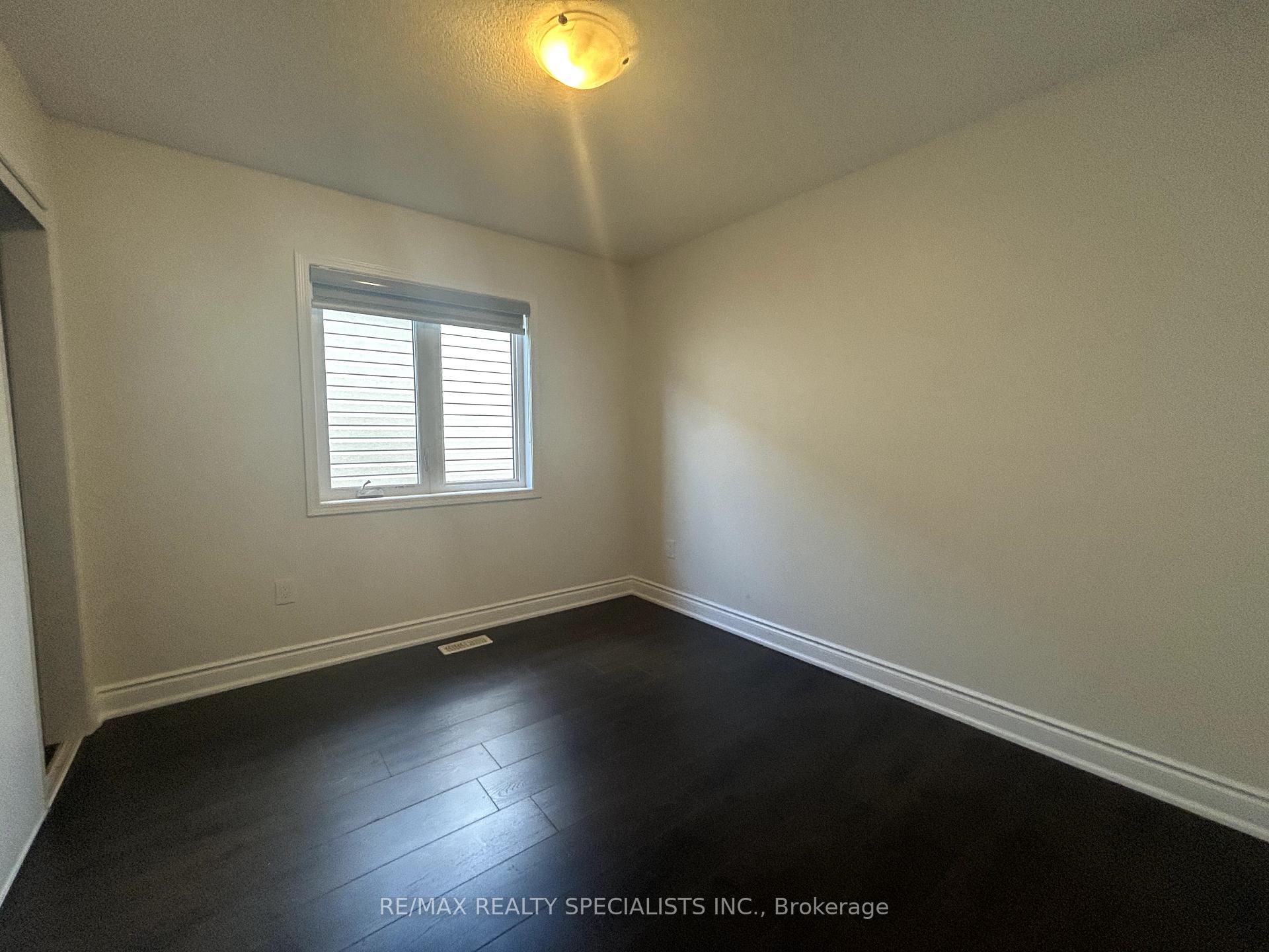 Photo 17 of 243 Bedrock Drive, Hamilton, Stoney Creek Mountain — HOMEH