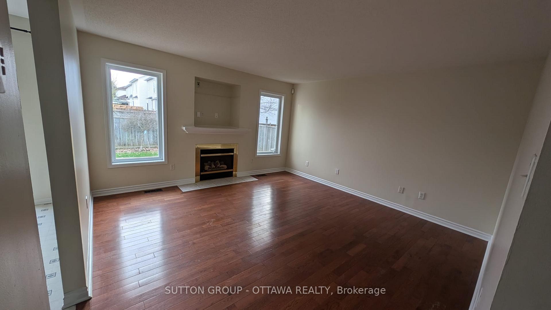 Photo 6 of 22 Westmeath Crescent, Ottawa, Kanata - Morgan's Grant/South March — HOMEH