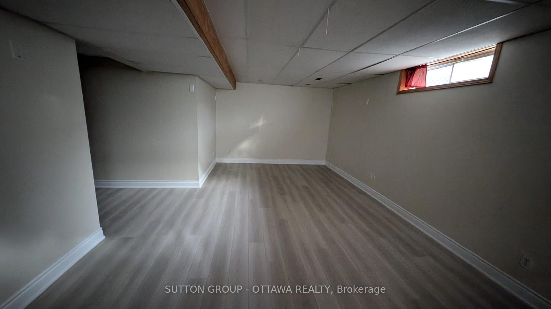 Photo 20 of 22 Westmeath Crescent, Ottawa, Kanata - Morgan's Grant/South March — HOMEH