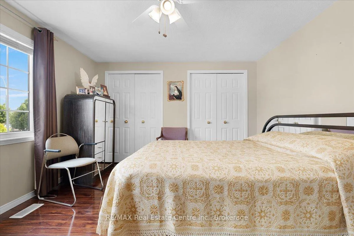 Photo 19 of 75 Marisa Street, Kitchener — HOMEH