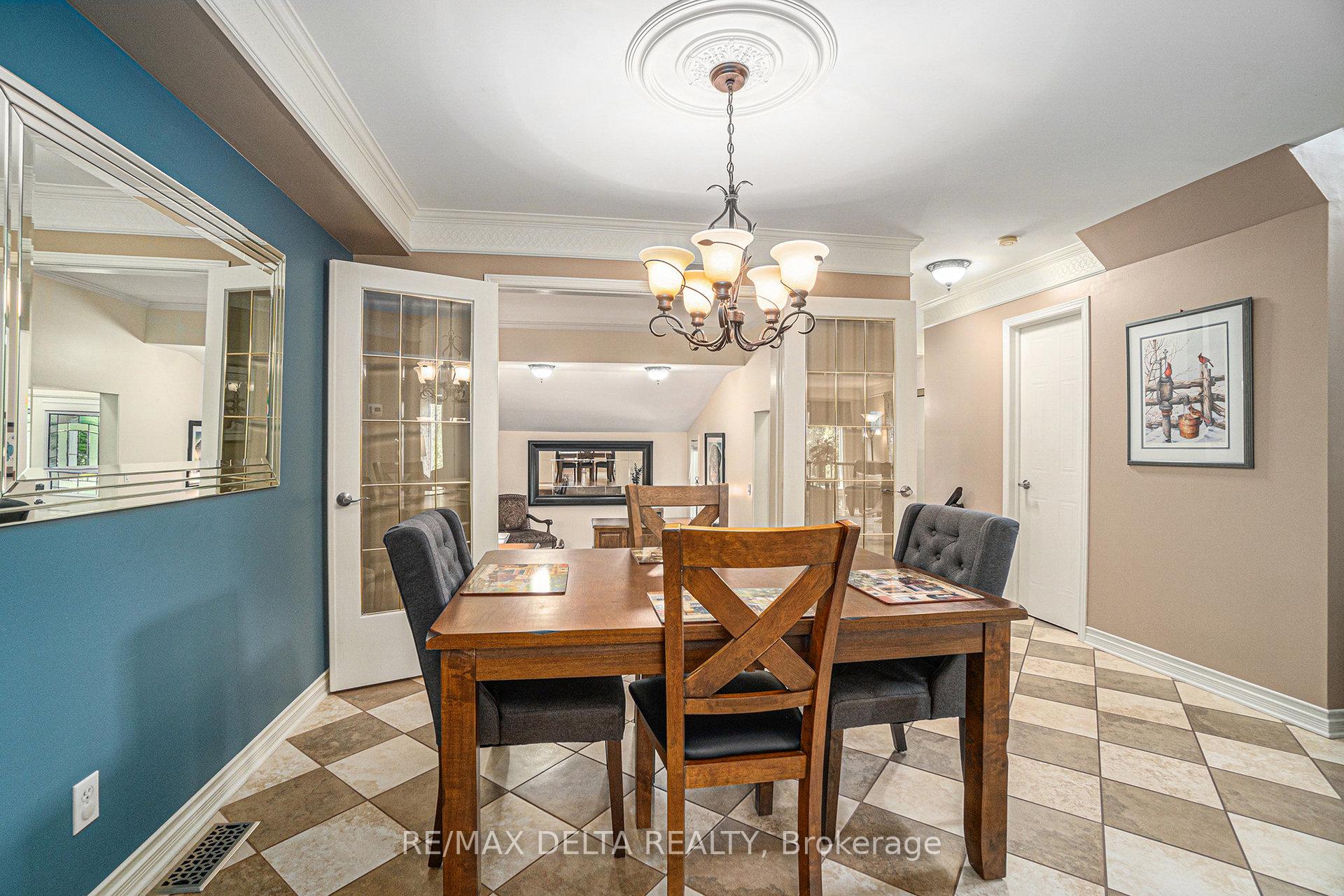 Photo 9 of 84 Piper Crescent, Ottawa, Kanata - Morgan's Grant/South March — HOMEH