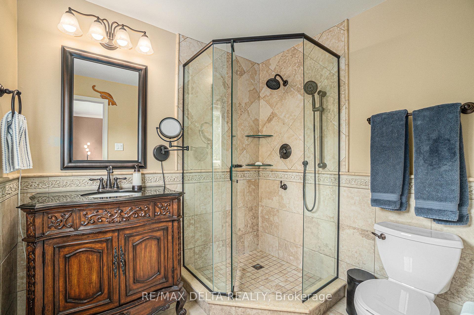Photo 17 of 84 Piper Crescent, Ottawa, Kanata - Morgan's Grant/South March — HOMEH