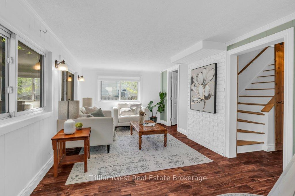 Photo 19 of 18 St. Clair Avenue, Kitchener — HOMEH