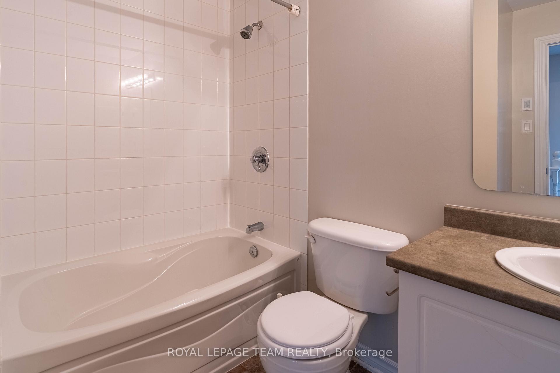 Photo 17 of 238 Tandalee Crescent, Ottawa, Kanata - Emerald Meadows/Trailwest — HOMEH