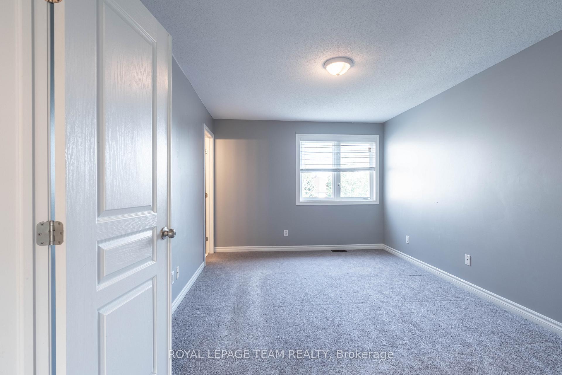 Photo 18 of 238 Tandalee Crescent, Ottawa, Kanata - Emerald Meadows/Trailwest — HOMEH