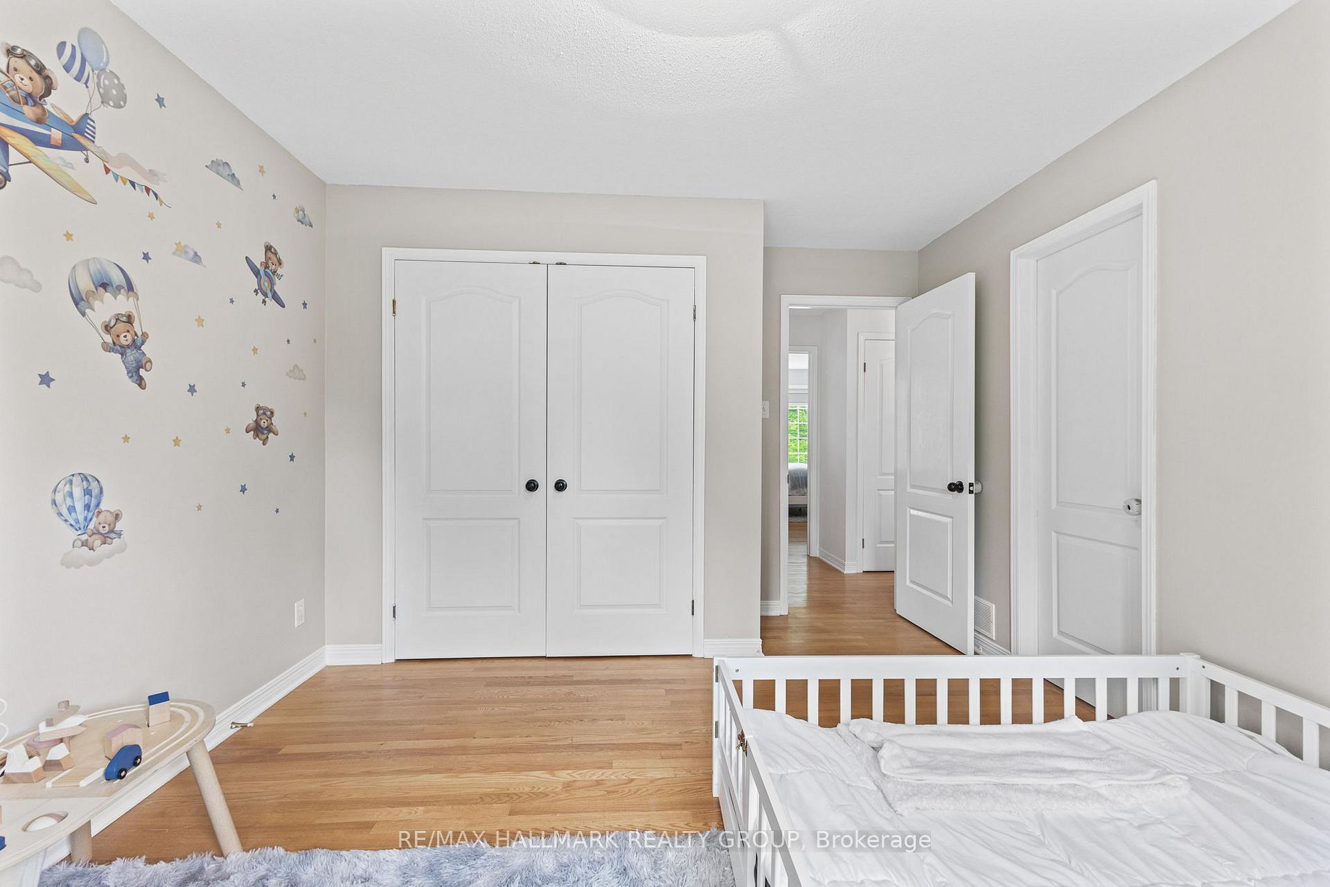 Photo 24 of 1106 Rideau Bend Crescent, Ottawa, Manotick East to Manotick Station — HOMEH