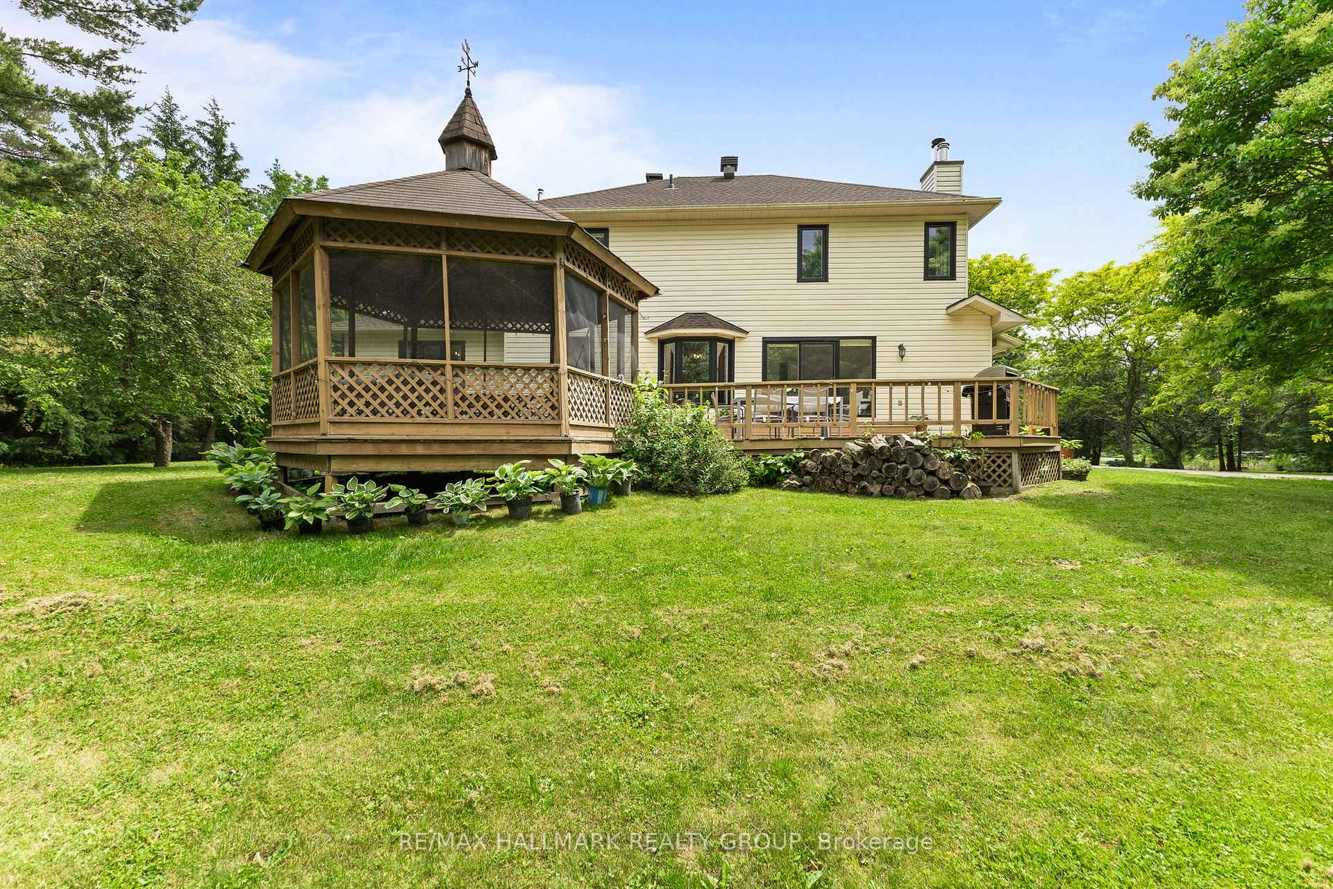 Photo 42 of 1106 Rideau Bend Crescent, Ottawa, Manotick East to Manotick Station — HOMEH