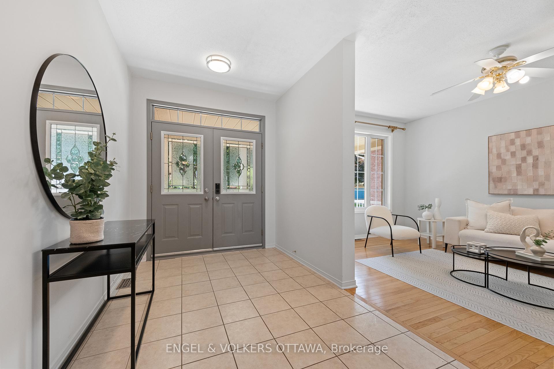 Photo 2 of 26 Redcar Crescent, Ottawa, Kanata - Morgan's Grant/South March — HOMEH