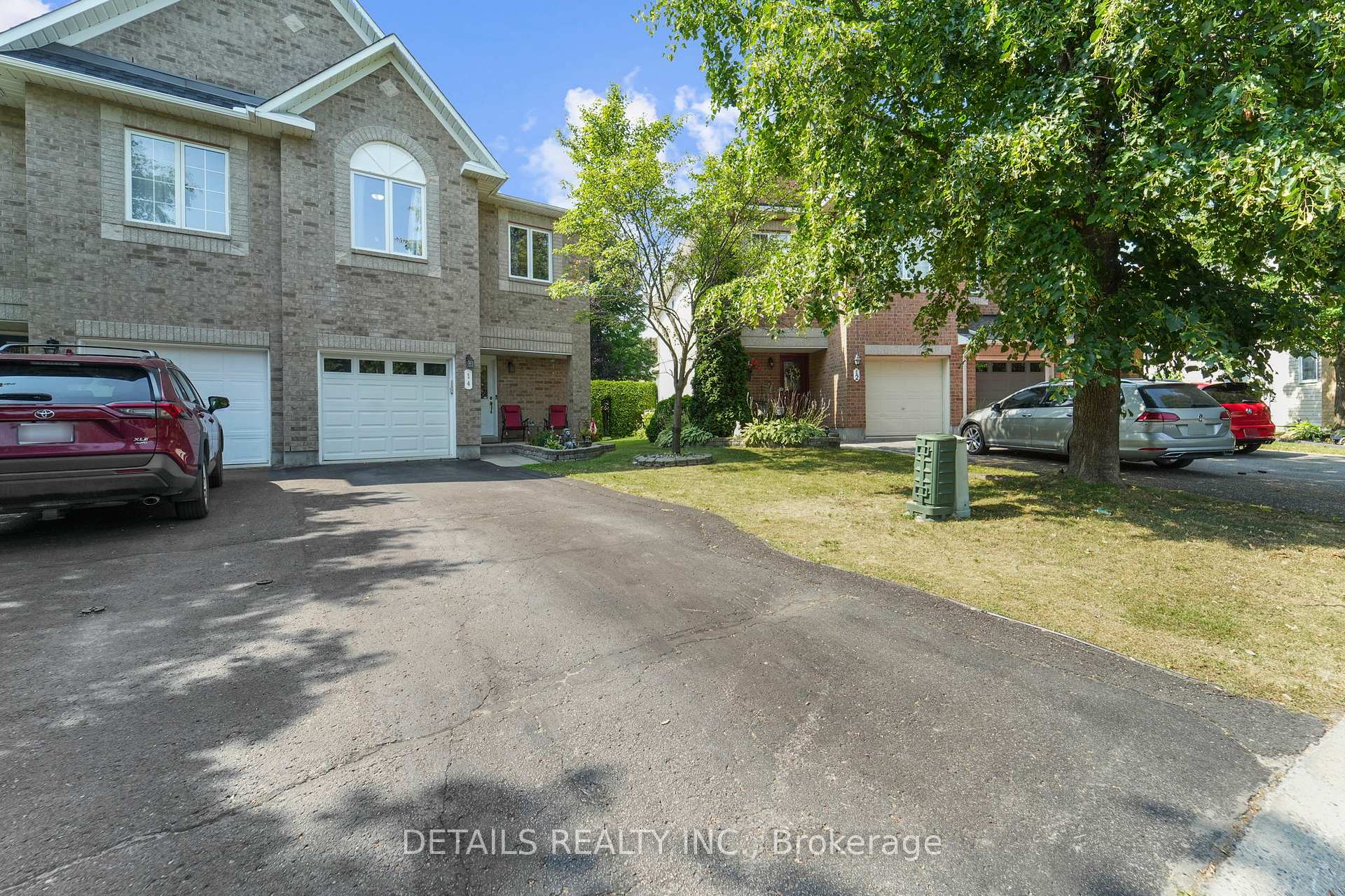 Photo 3 of 14 Mcpeake Place, Ottawa, Kanata - Morgan's Grant/South March — HOMEH