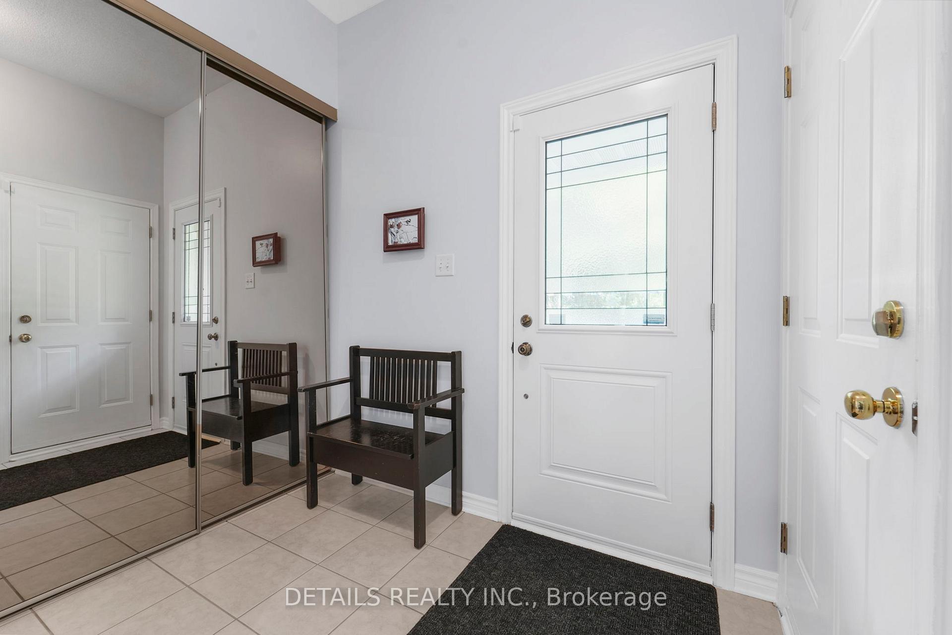 Photo 5 of 14 Mcpeake Place, Ottawa, Kanata - Morgan's Grant/South March — HOMEH