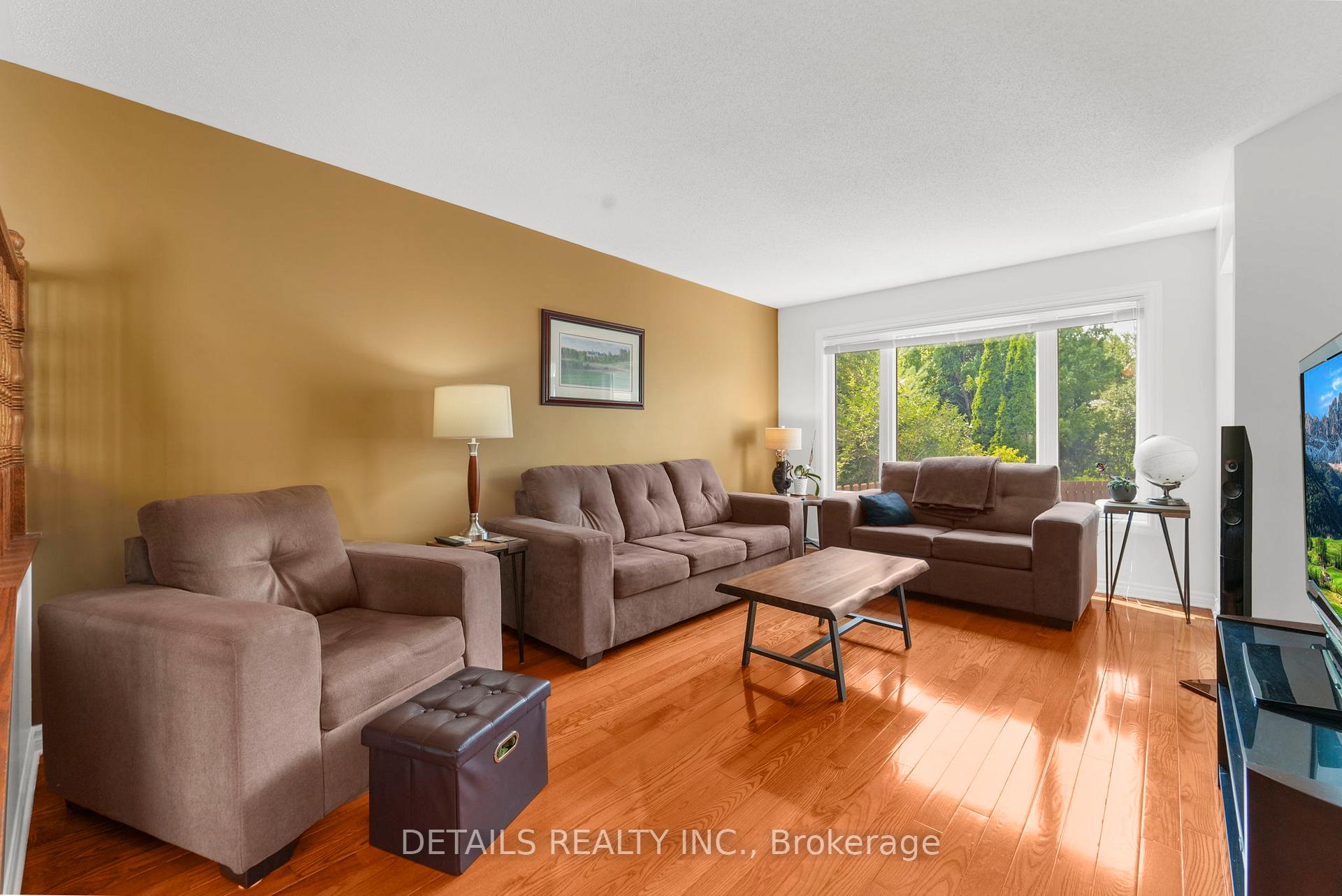 Photo 8 of 14 Mcpeake Place, Ottawa, Kanata - Morgan's Grant/South March — HOMEH