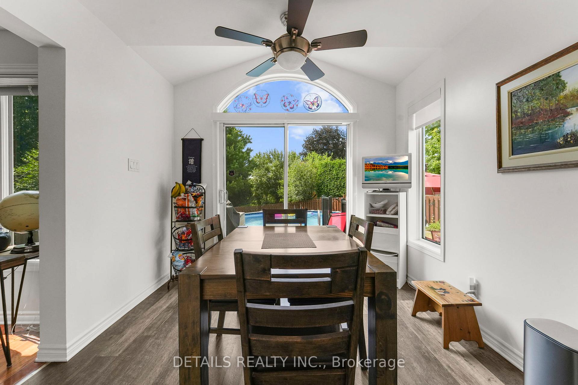 Photo 14 of 14 Mcpeake Place, Ottawa, Kanata - Morgan's Grant/South March — HOMEH