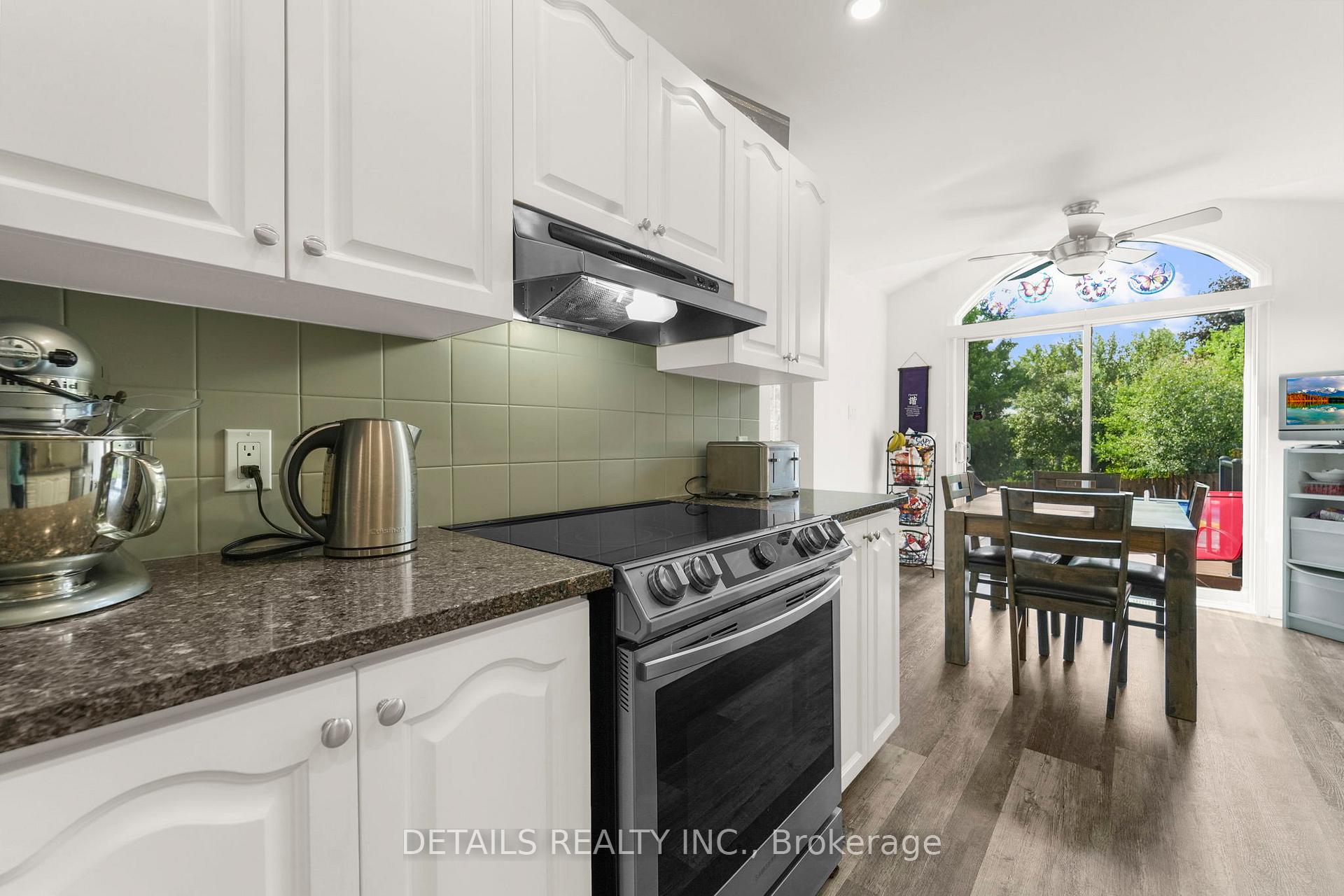 Photo 19 of 14 Mcpeake Place, Ottawa, Kanata - Morgan's Grant/South March — HOMEH