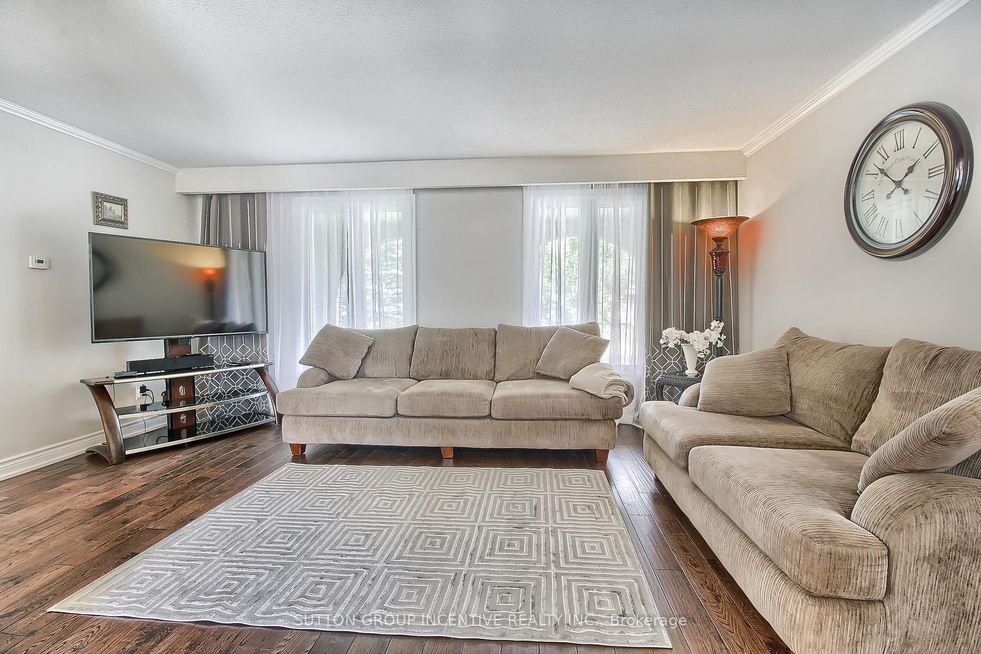 Photo 9 of 3352 Mason Drive, Innisfil, Rural Innisfil — HOMEH