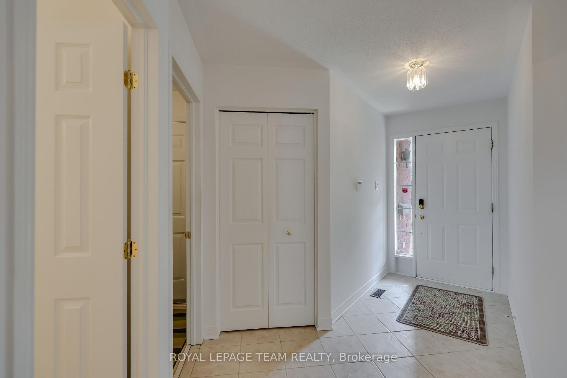Photo 6 of 51 Stikine Drive, Ottawa, Kanata - Kanata Lakes/Heritage Hills — HOMEH