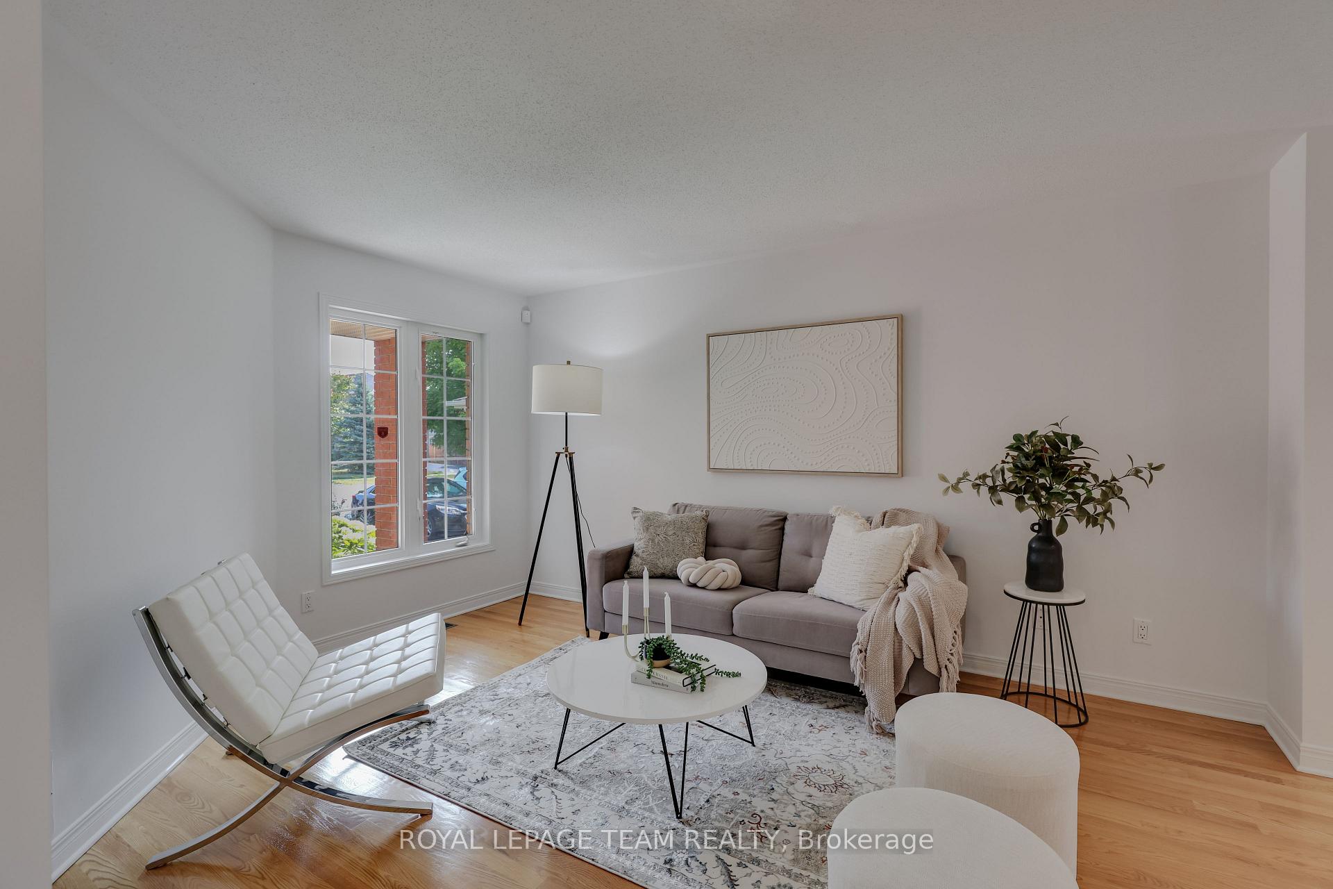 Photo 10 of 51 Stikine Drive, Ottawa, Kanata - Kanata Lakes/Heritage Hills — HOMEH