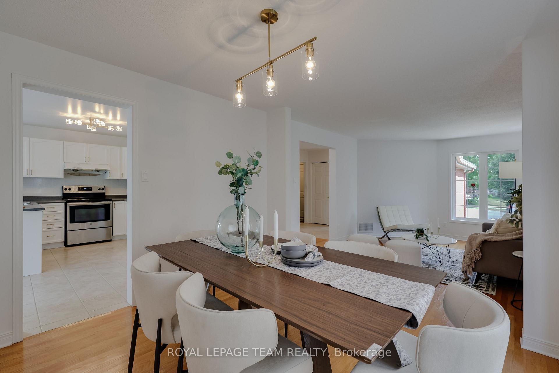 Photo 15 of 51 Stikine Drive, Ottawa, Kanata - Kanata Lakes/Heritage Hills — HOMEH