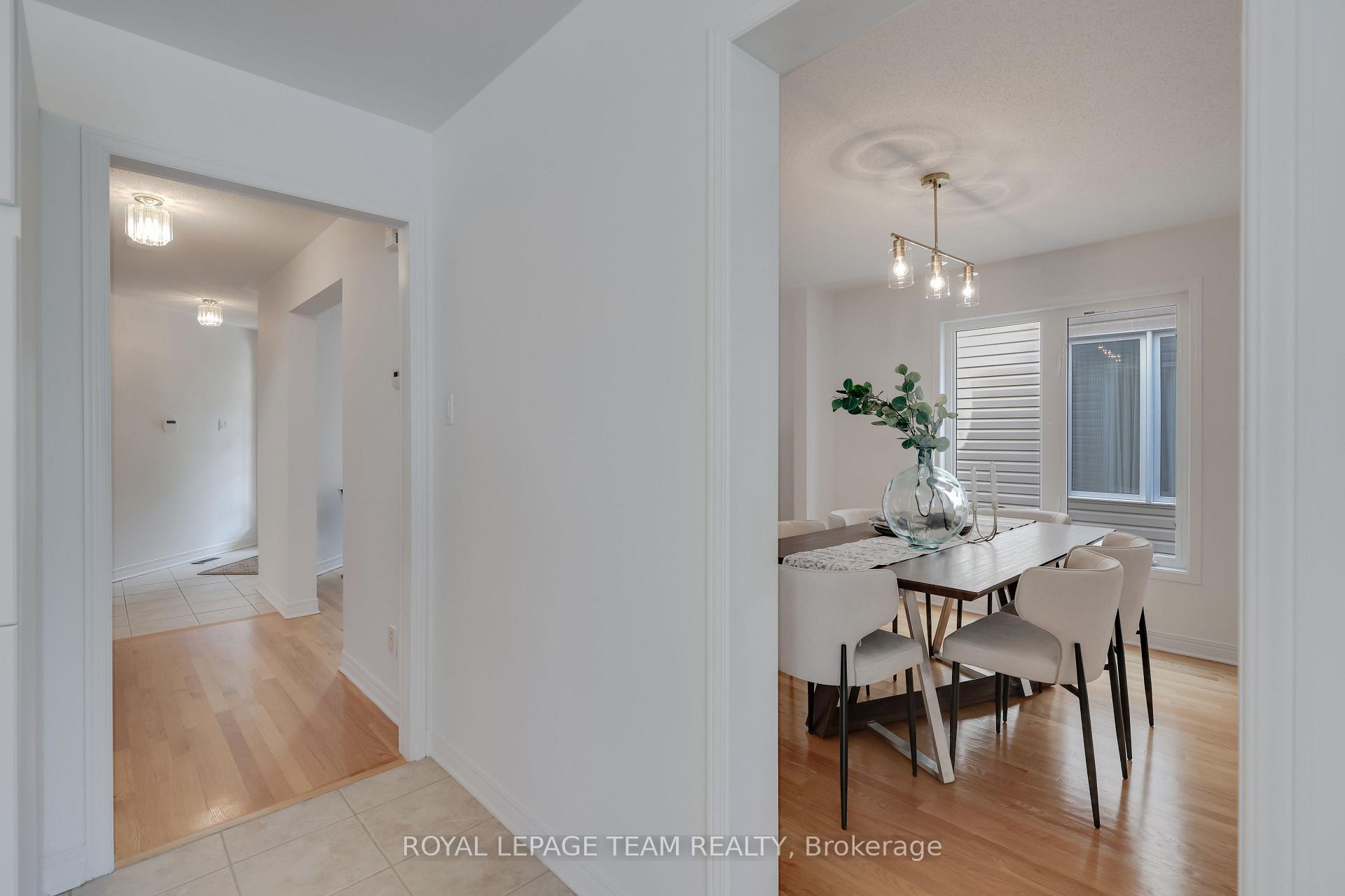 Photo 17 of 51 Stikine Drive, Ottawa, Kanata - Kanata Lakes/Heritage Hills — HOMEH