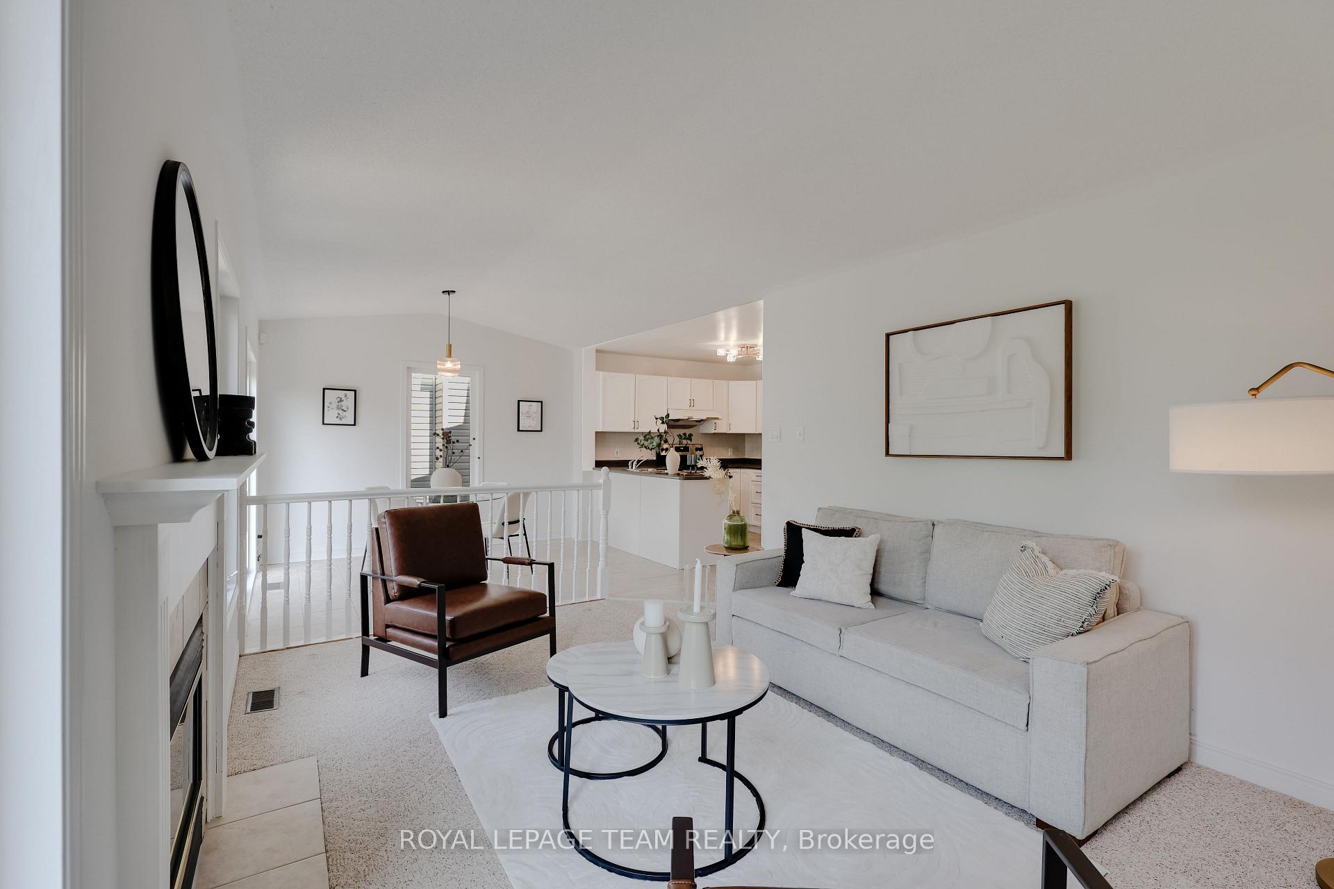 Photo 27 of 51 Stikine Drive, Ottawa, Kanata - Kanata Lakes/Heritage Hills — HOMEH