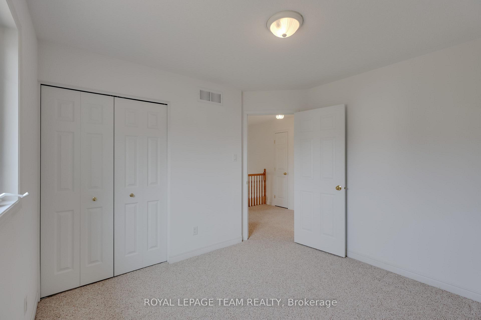 Photo 41 of 51 Stikine Drive, Ottawa, Kanata - Kanata Lakes/Heritage Hills — HOMEH