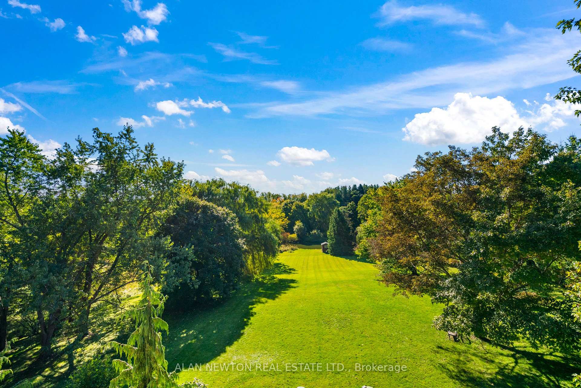 Photo 11 of 12 Blueberry Lane, King, King City — HOMEH