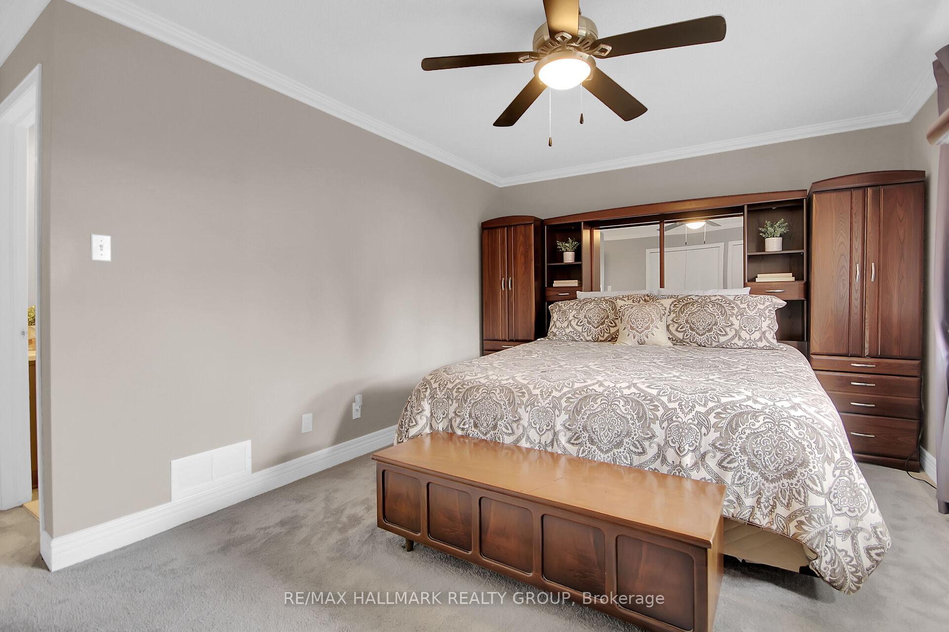 Photo 17 of 30 Langford Crescent, Ottawa, Kanata - Kanata Lakes/Heritage Hills — HOMEH