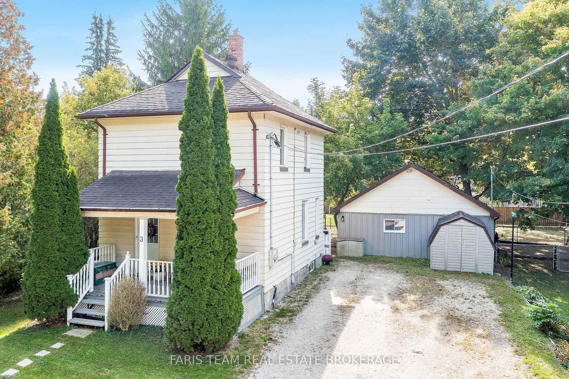Photo 1 of 3 John Drive, Innisfil, Cookstown — HOMEH