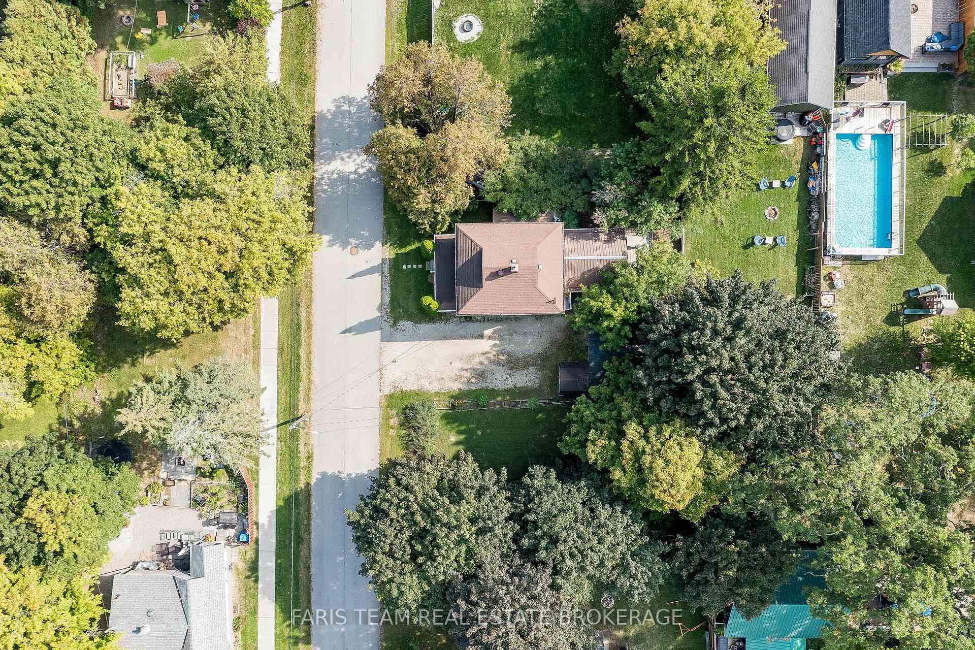 Photo 43 of 3 John Drive, Innisfil, Cookstown — HOMEH