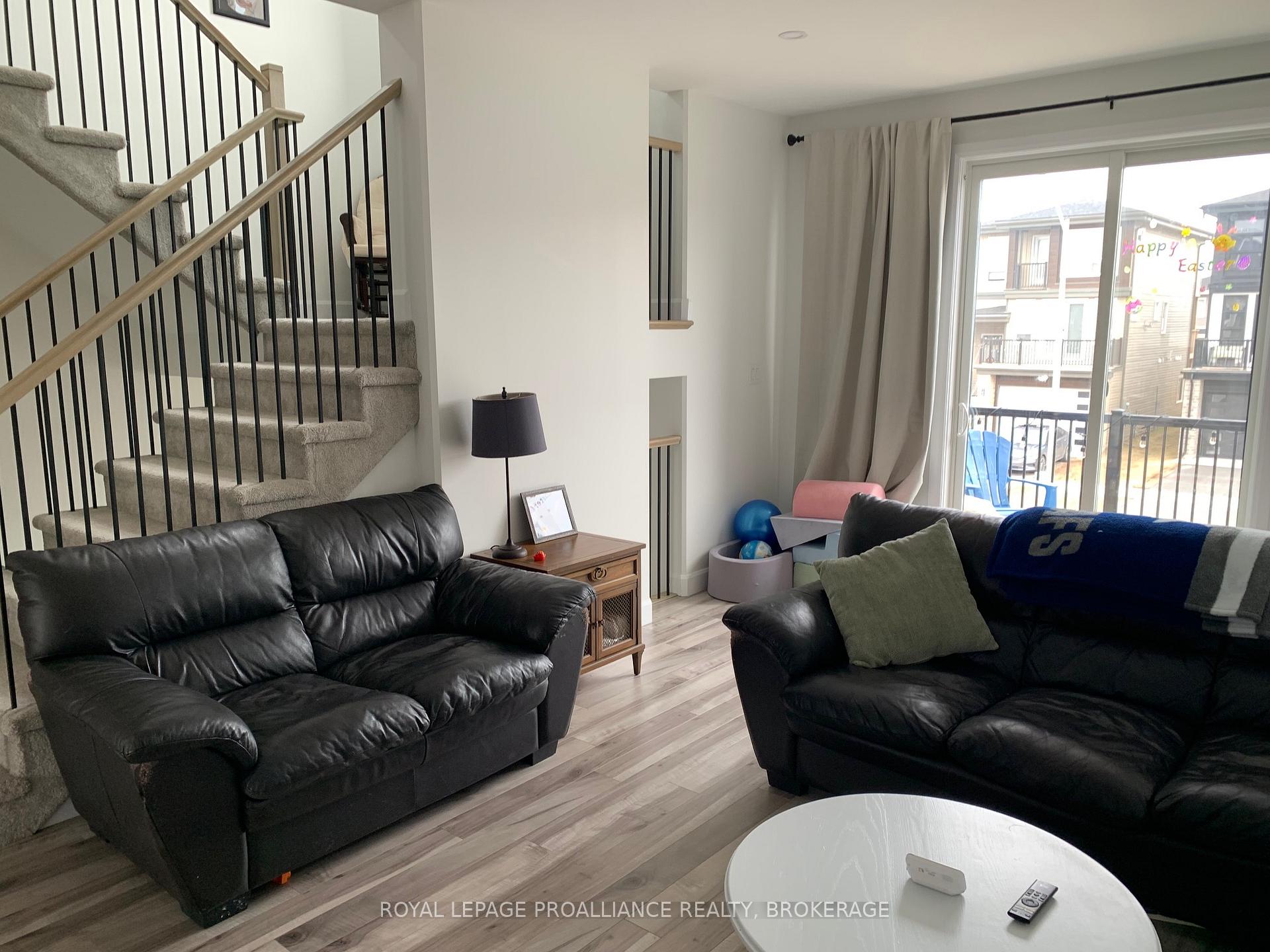 Photo 7 of 115 Superior Drive, Loyalist, Amherstview — HOMEH