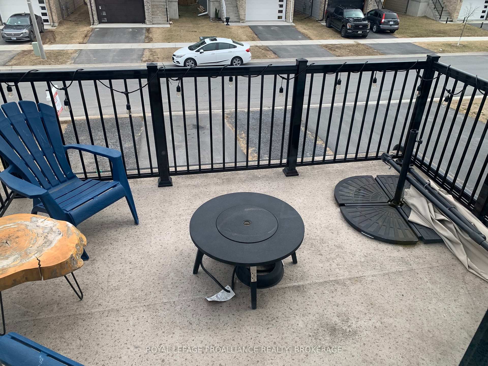 Photo 9 of 115 Superior Drive, Loyalist, Amherstview — HOMEH