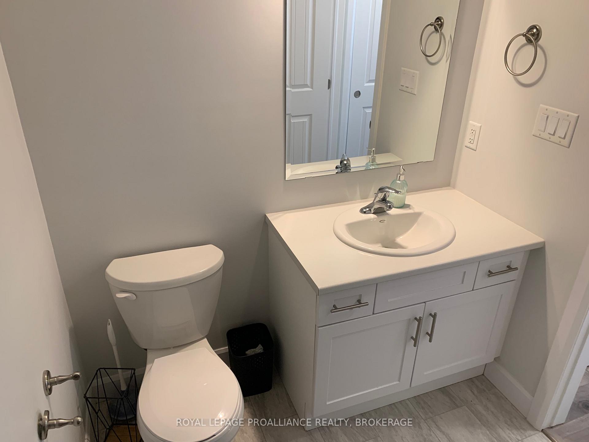 Photo 13 of 115 Superior Drive, Loyalist, Amherstview — HOMEH