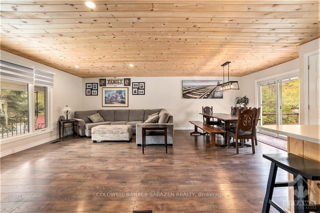 Photo 3 of 179 Moore Street, McNab/Braeside, Mcnab/Braeside Twps — HOMEH