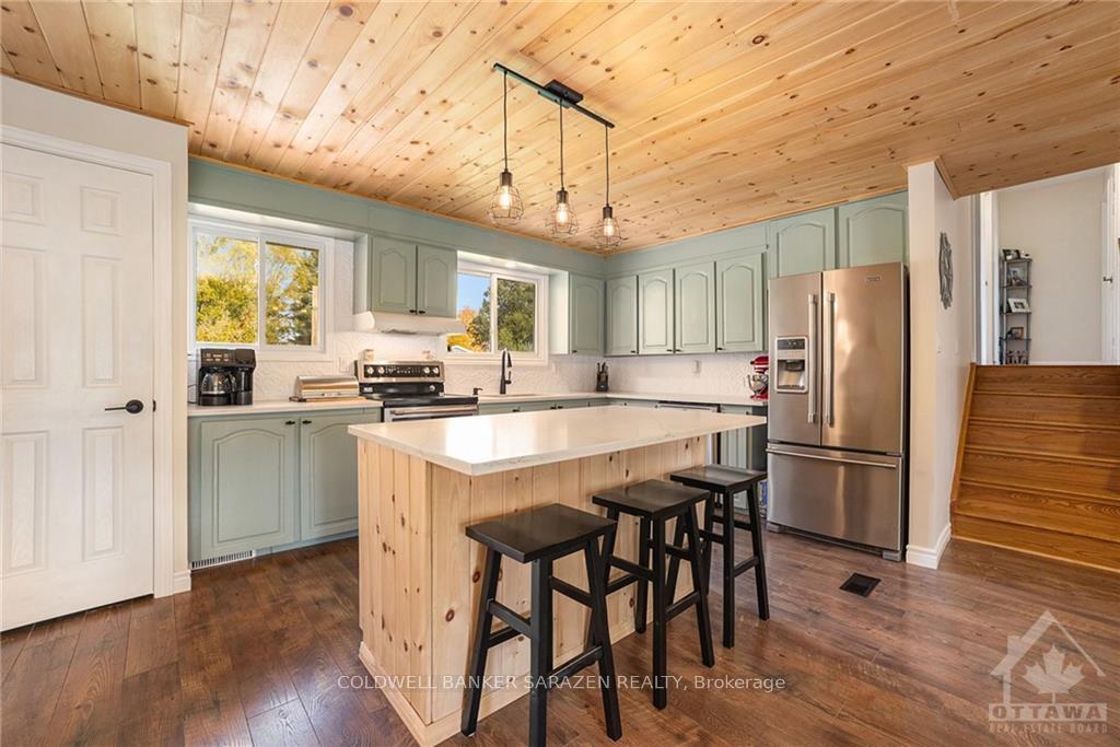 Photo 7 of 179 Moore Street, McNab/Braeside, Mcnab/Braeside Twps — HOMEH