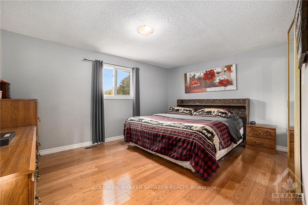 Photo 9 of 179 Moore Street, McNab/Braeside, Mcnab/Braeside Twps — HOMEH
