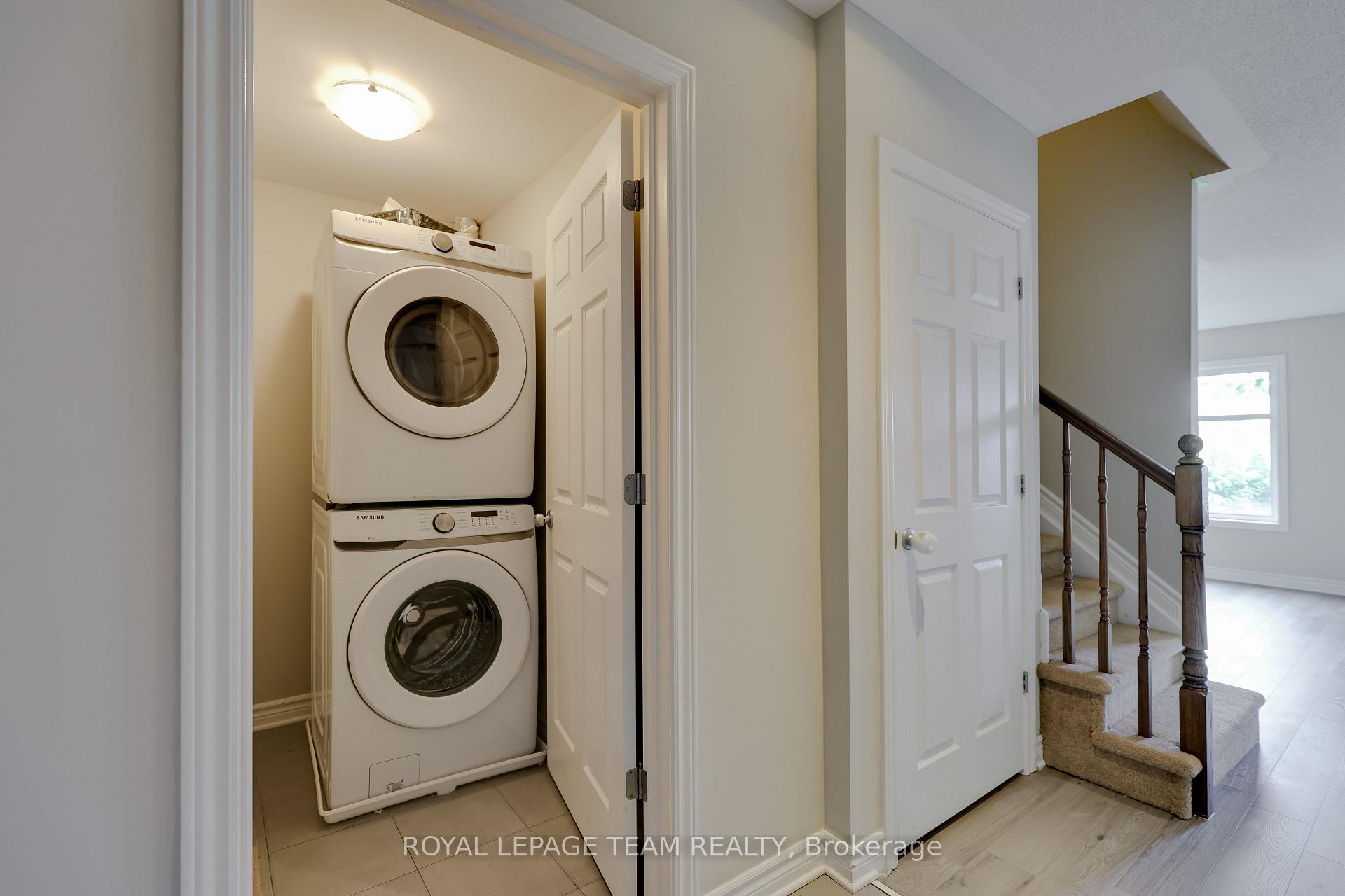 Photo 11 of 512 Silvertip Lane, Ottawa, Kanata - Kanata Lakes/Heritage Hills — HOMEH