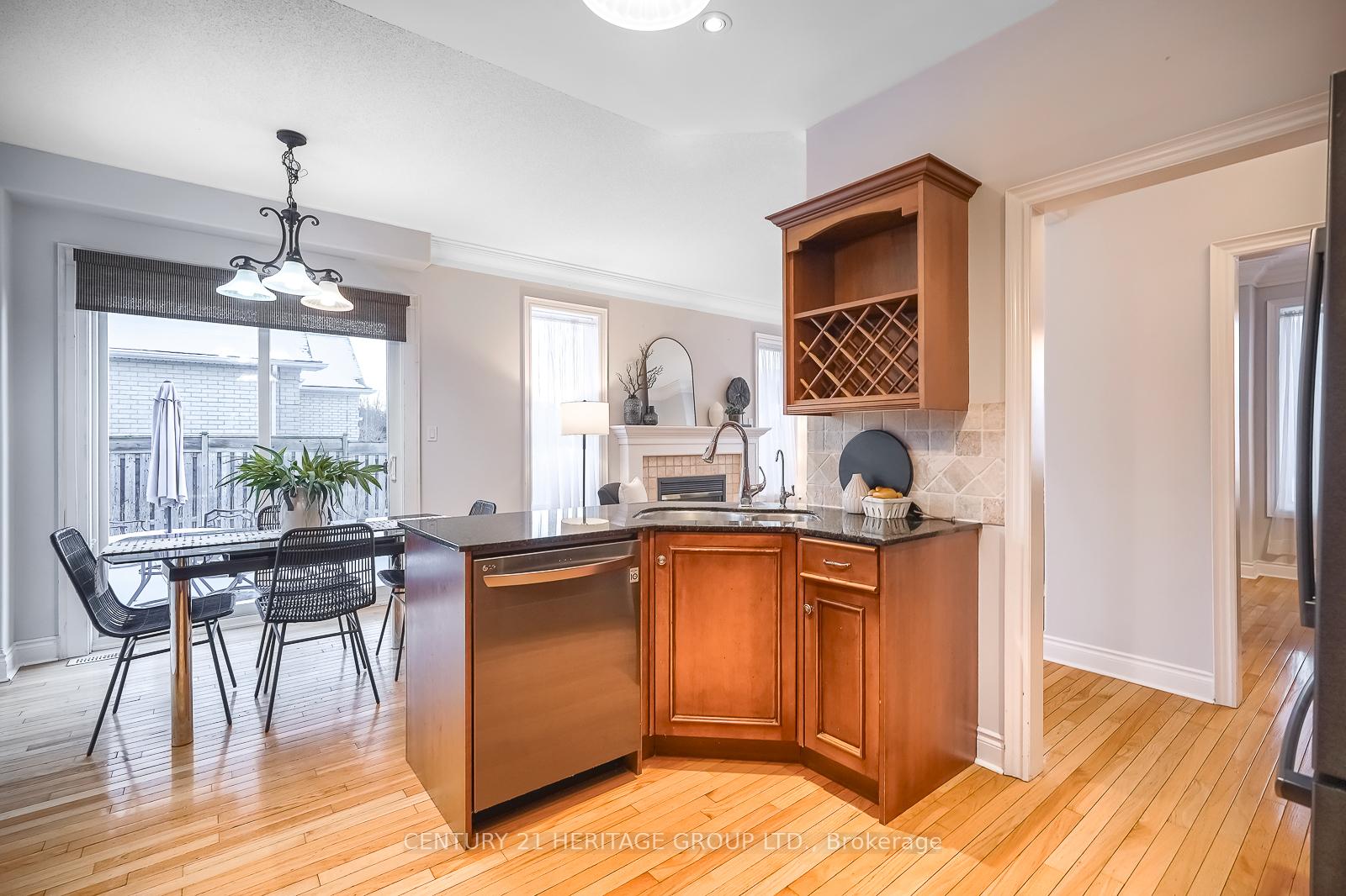 Photo 14 of 74 Jessop Avenue, King, Schomberg — HOMEH