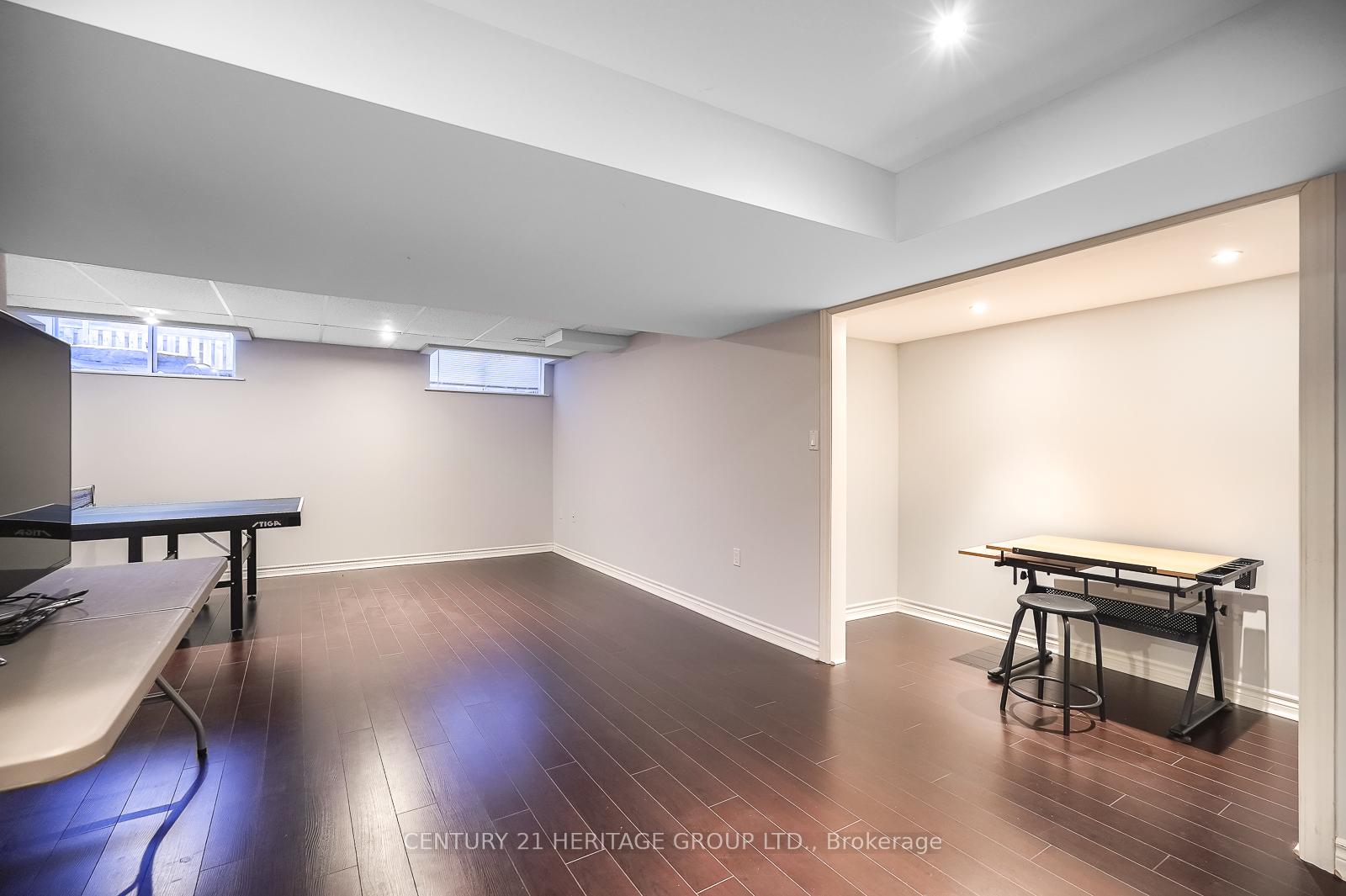 Photo 33 of 74 Jessop Avenue, King, Schomberg — HOMEH