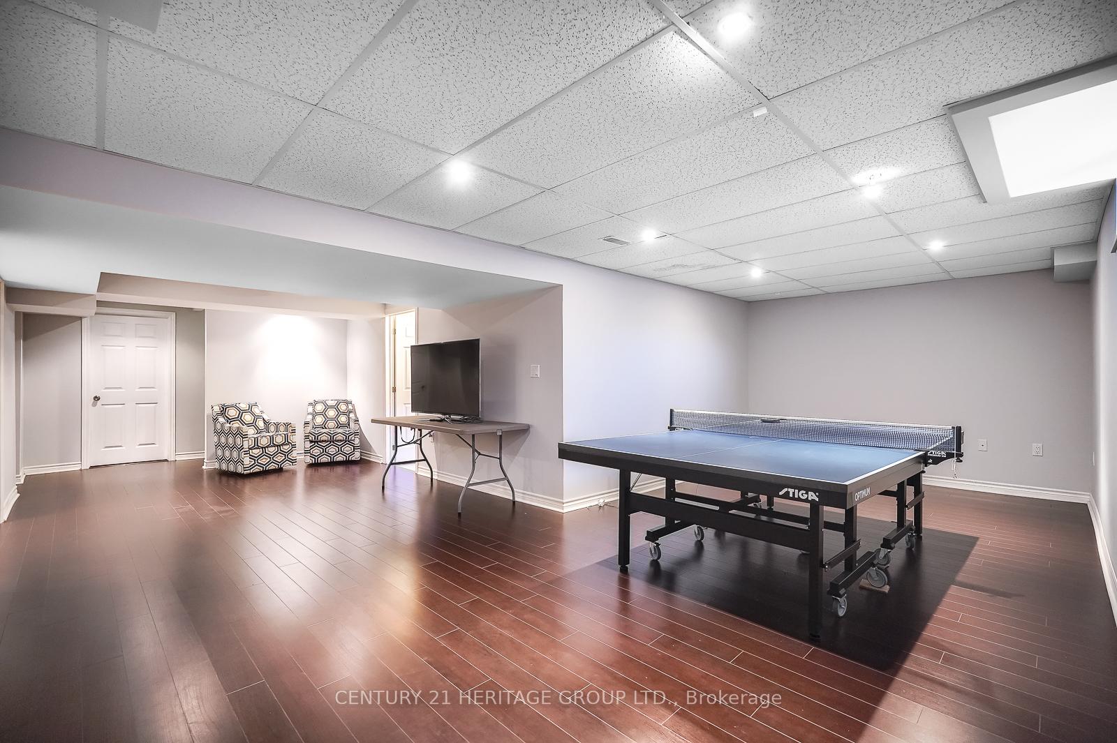 Photo 35 of 74 Jessop Avenue, King, Schomberg — HOMEH