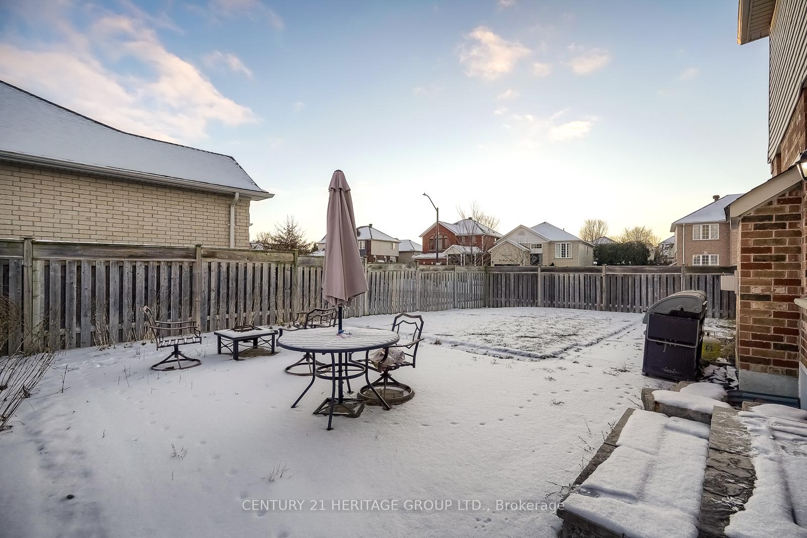 Photo 38 of 74 Jessop Avenue, King, Schomberg — HOMEH