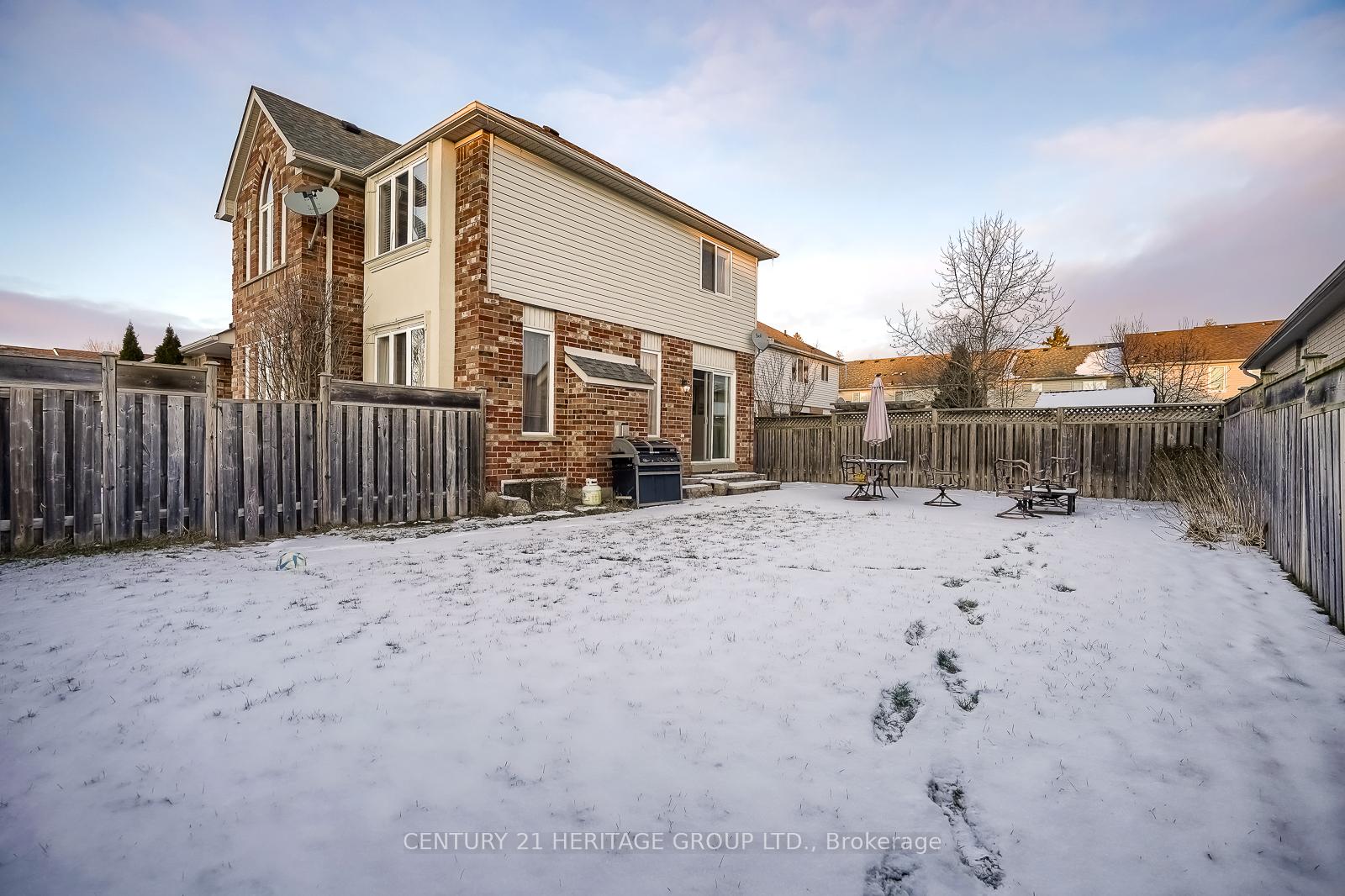 Photo 40 of 74 Jessop Avenue, King, Schomberg — HOMEH