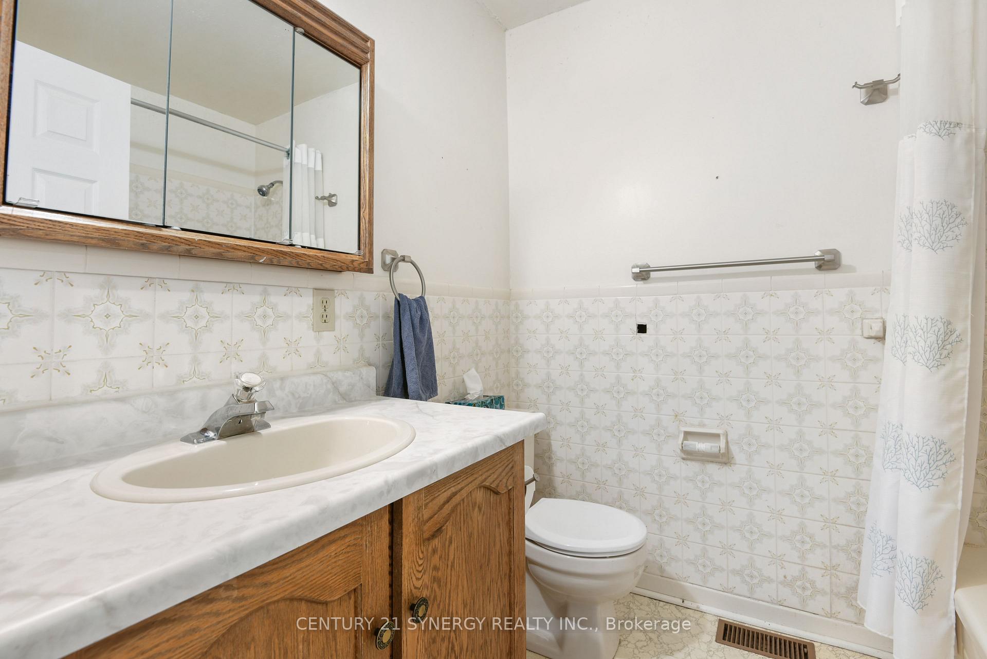 Photo 11 of 40 Dochart Street, McNab/Braeside, Mcnab/Braeside Twps — HOMEH