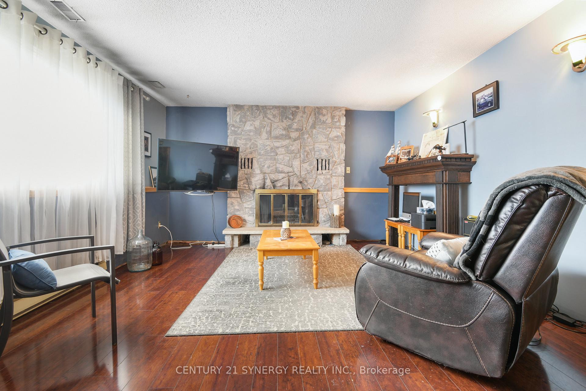 Photo 19 of 40 Dochart Street, McNab/Braeside, Mcnab/Braeside Twps — HOMEH