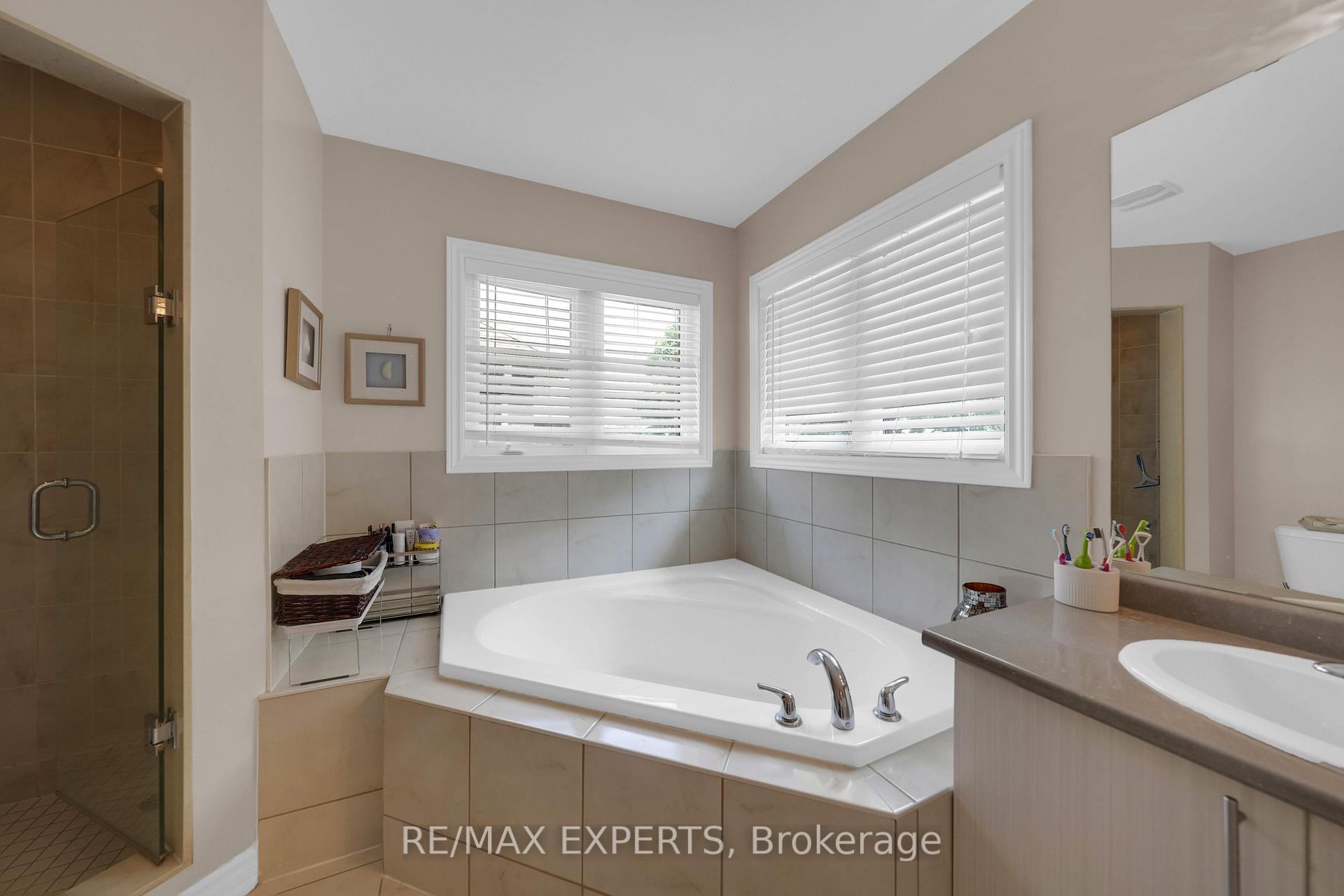 Photo 30 of 2190 Dawson Crescent, Innisfil, Alcona — HOMEH