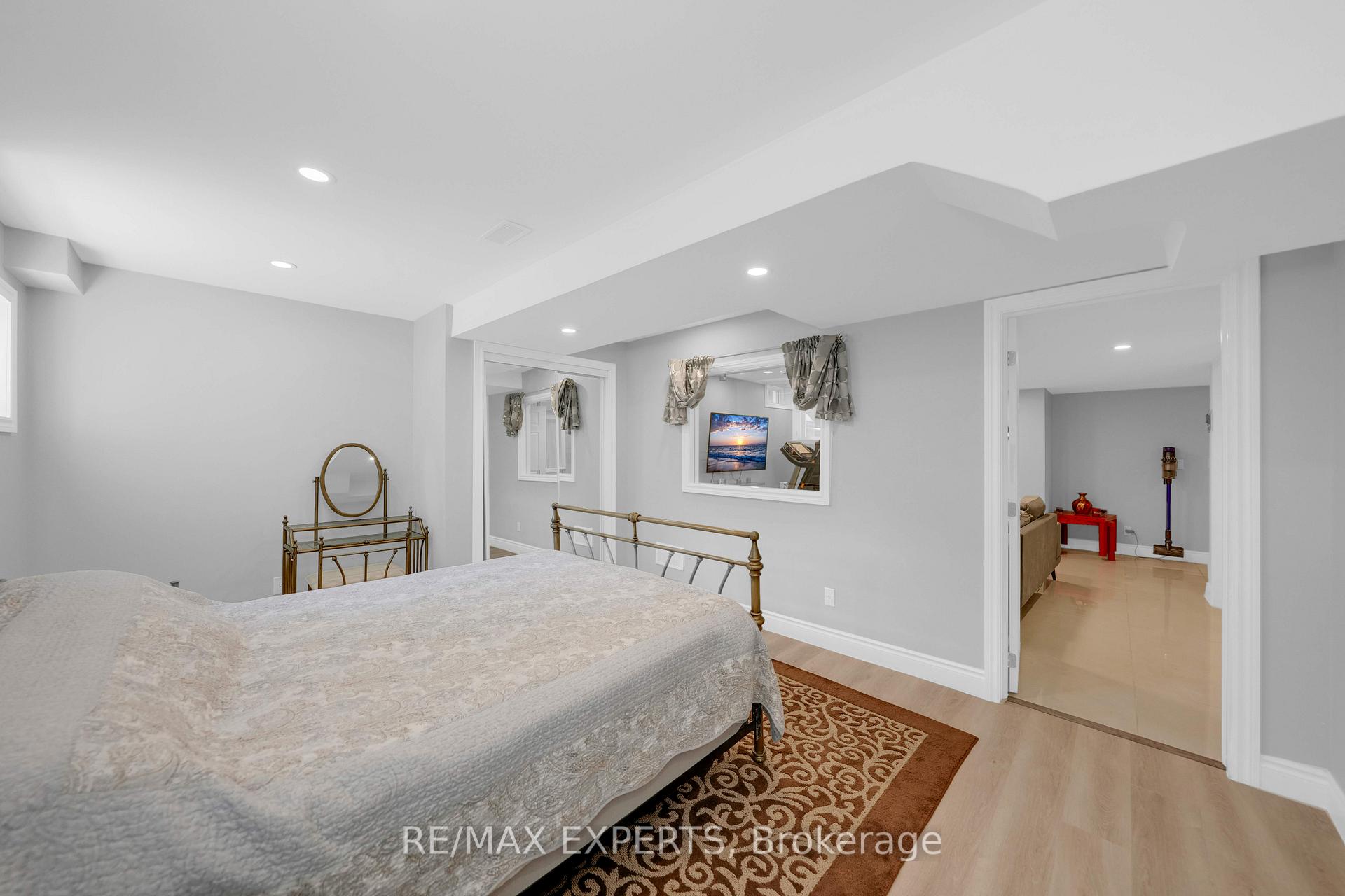 Photo 35 of 2190 Dawson Crescent, Innisfil, Alcona — HOMEH