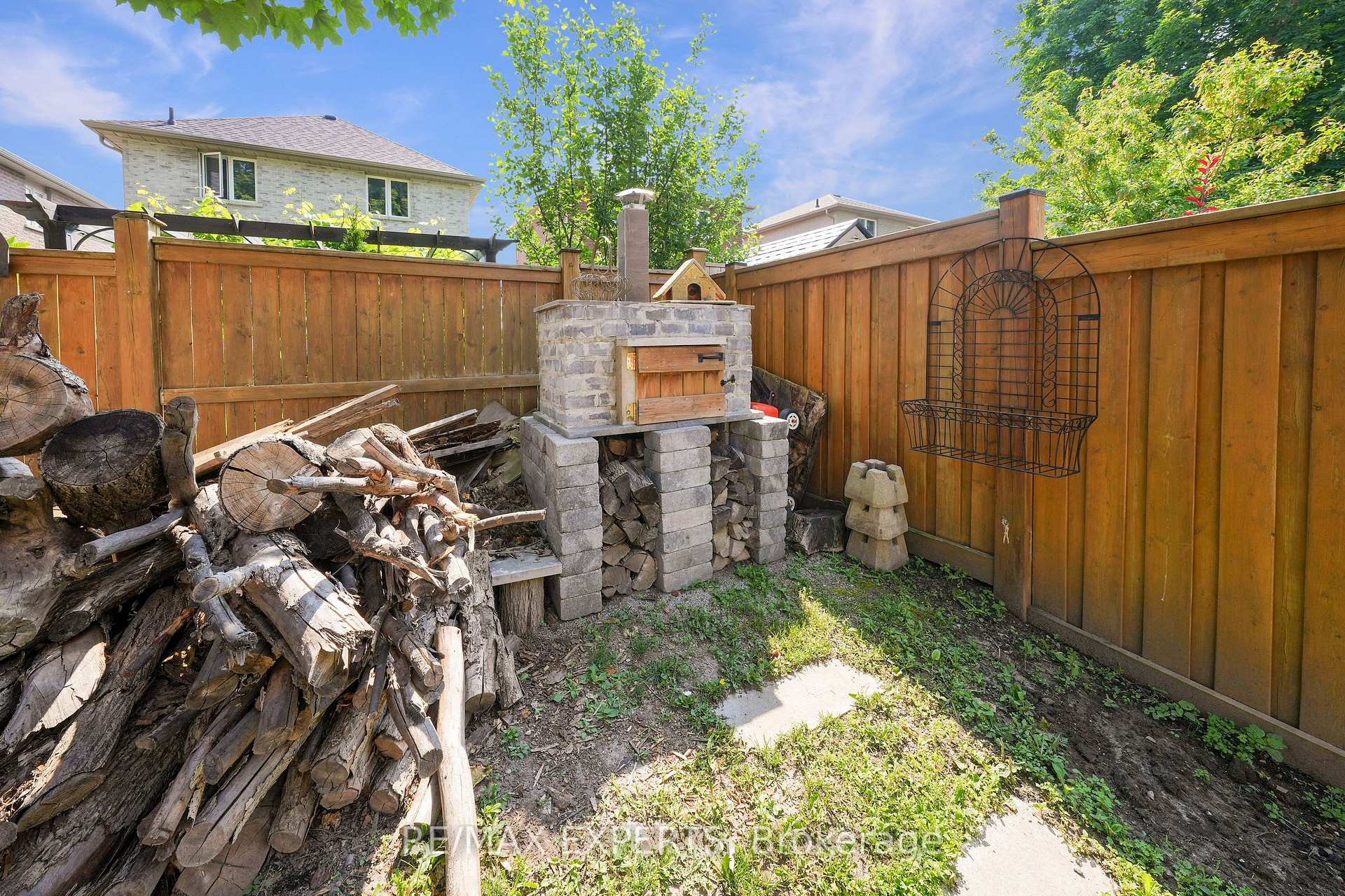 Photo 46 of 2190 Dawson Crescent, Innisfil, Alcona — HOMEH